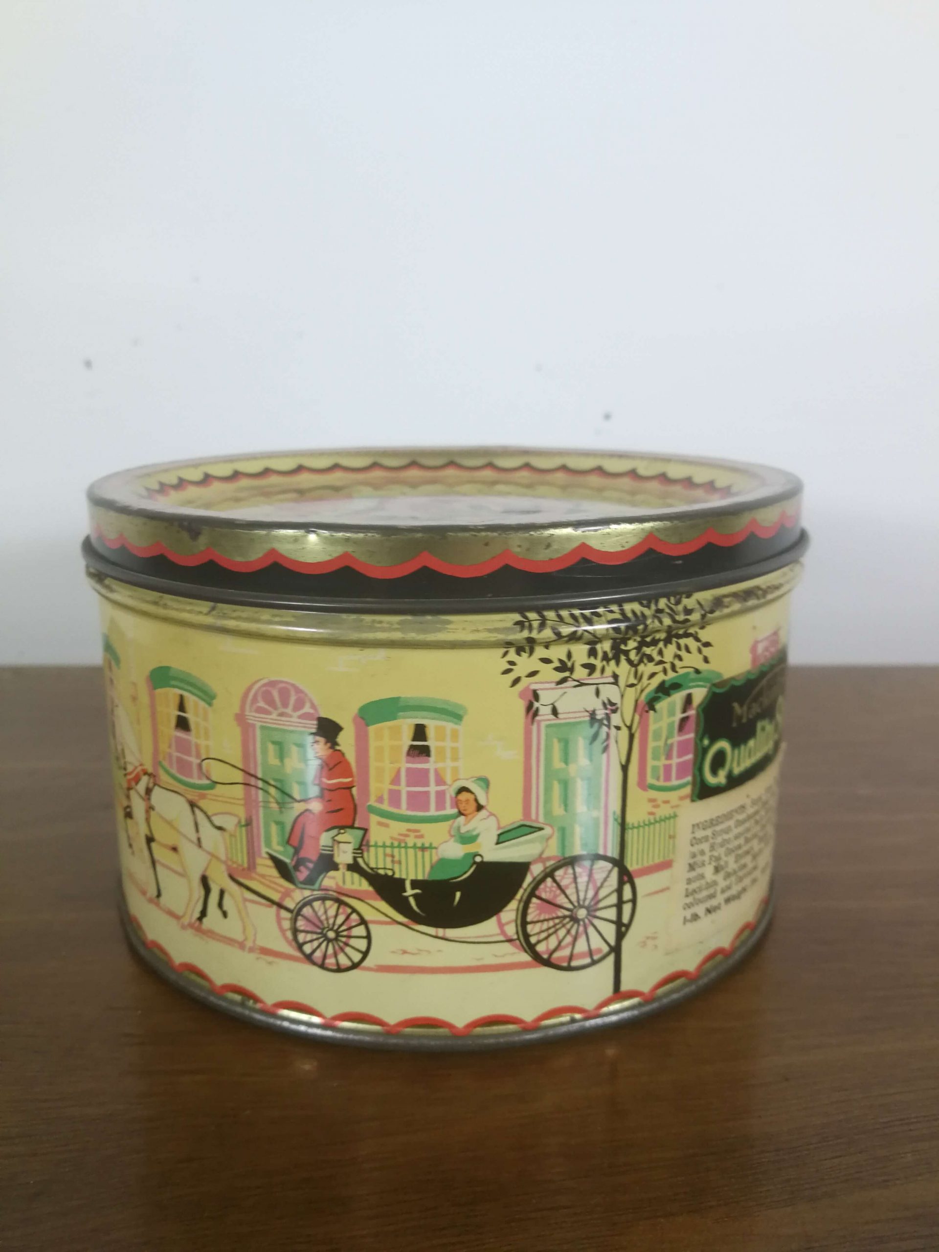 Boîte Mackintosh's Quality Street – Image 4