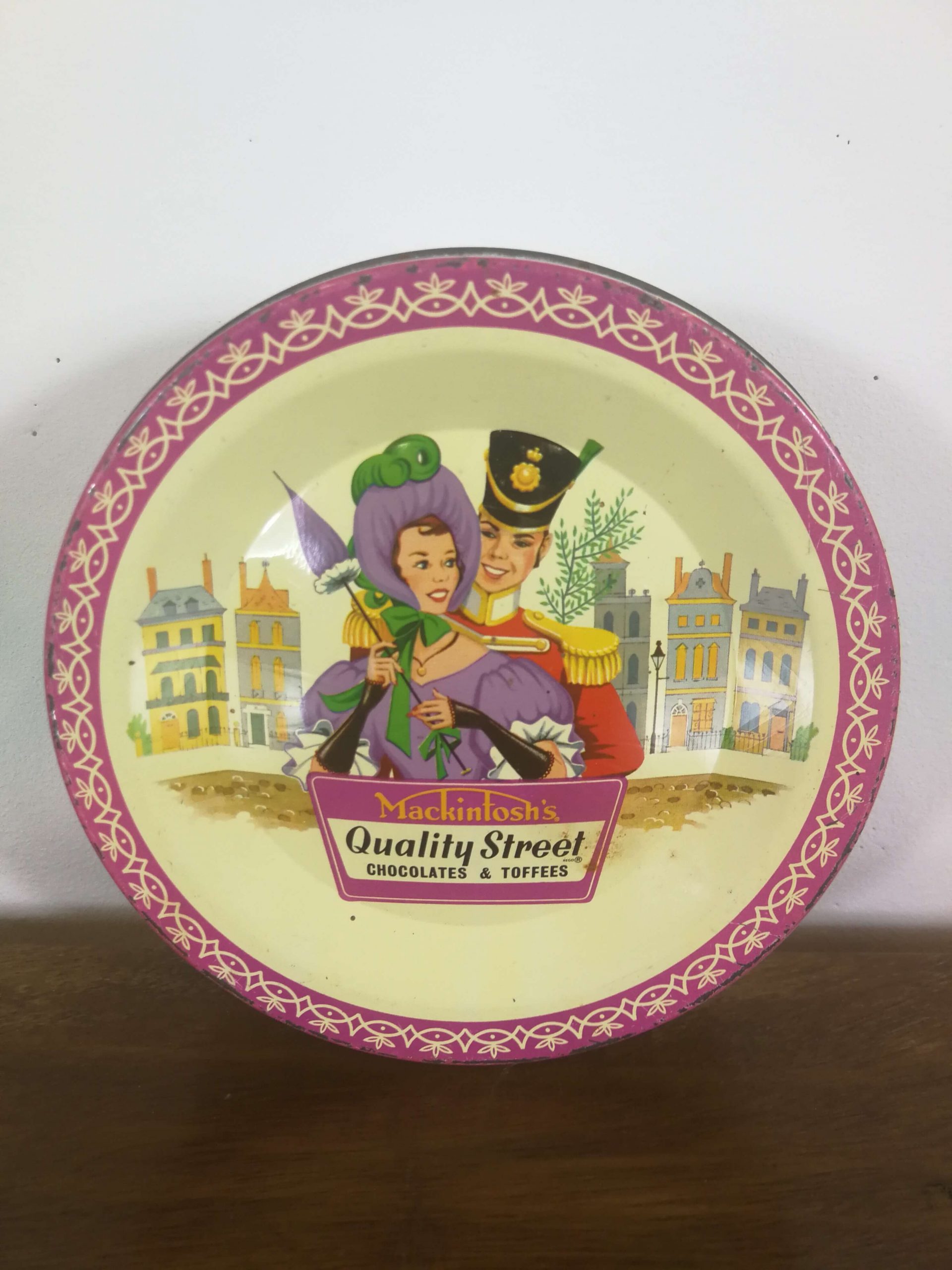 Boîte Mackintosh's Quality Street – Image 6