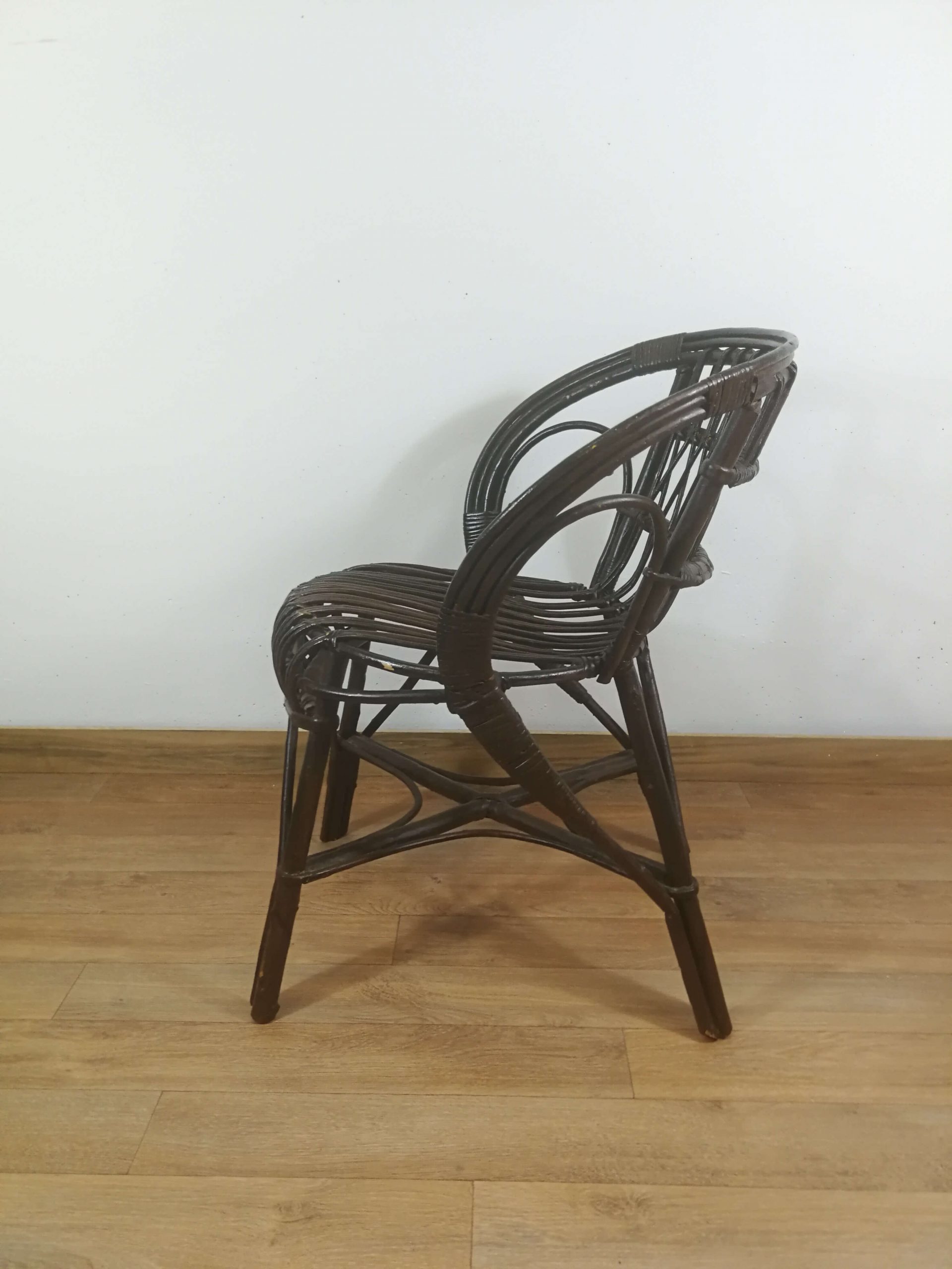 Petit fauteuil en rotin – Image 4