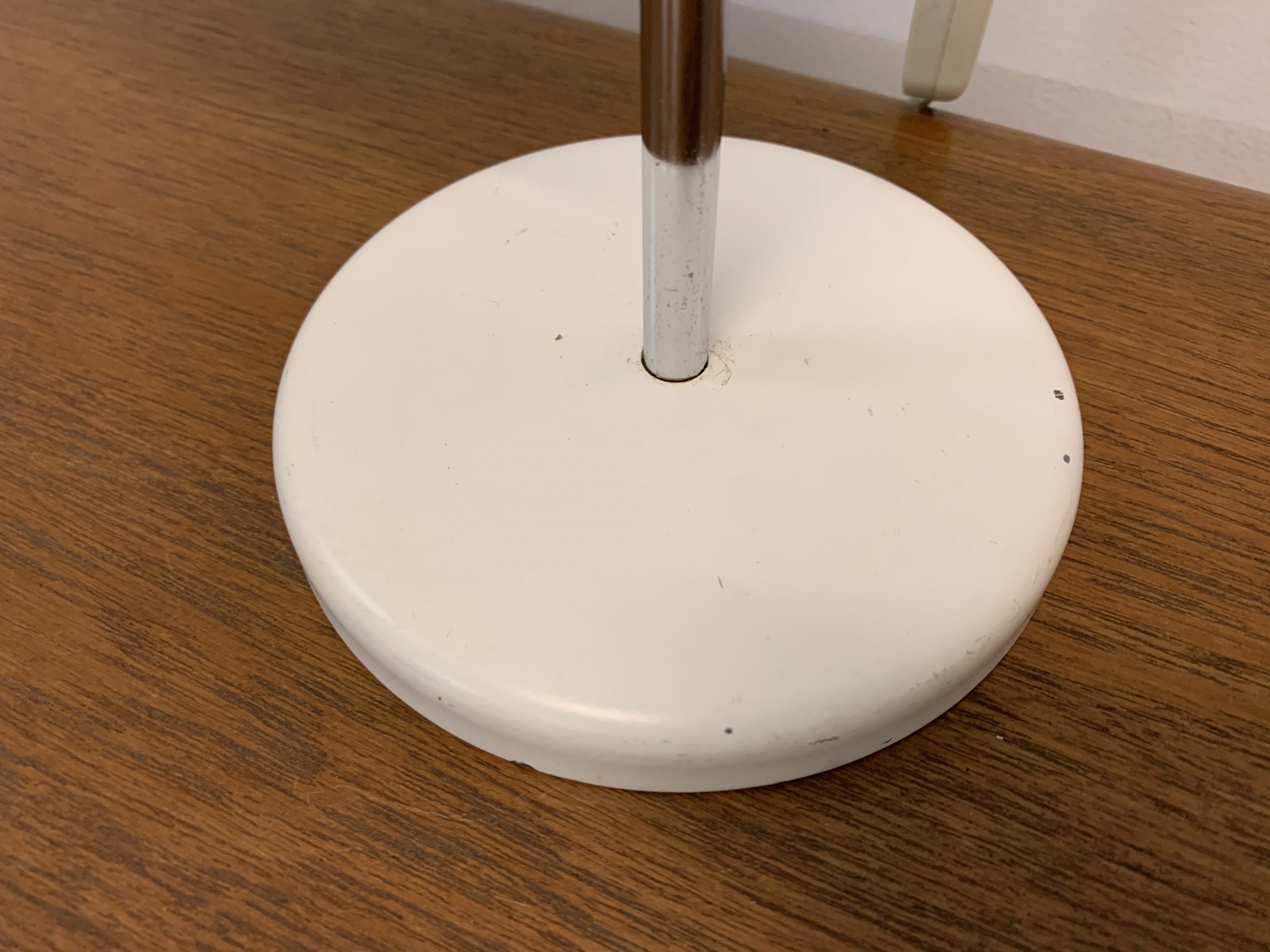 Lampe de bureau blanche – Image 8