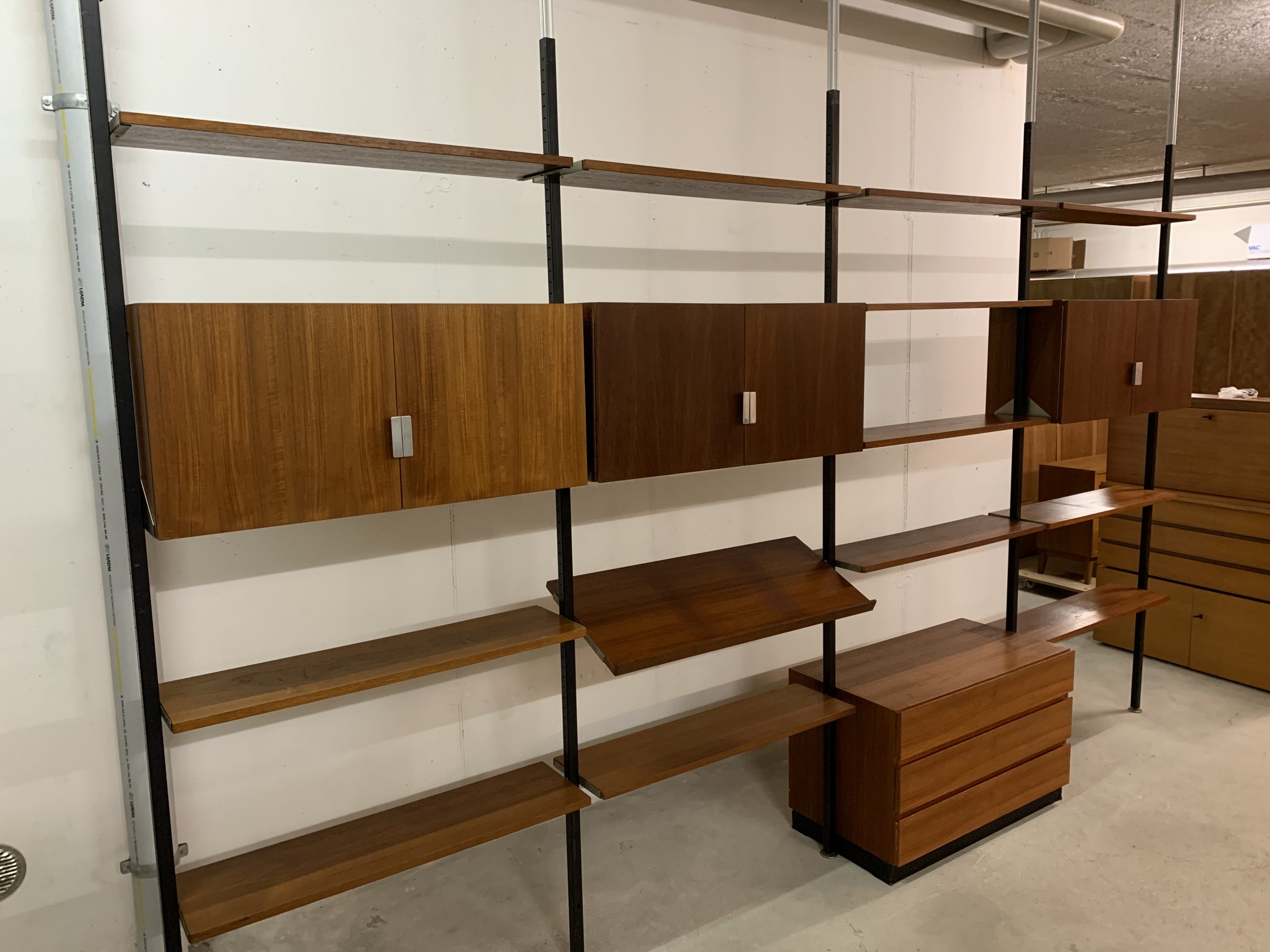 Grande étagère télescopique – Image 4