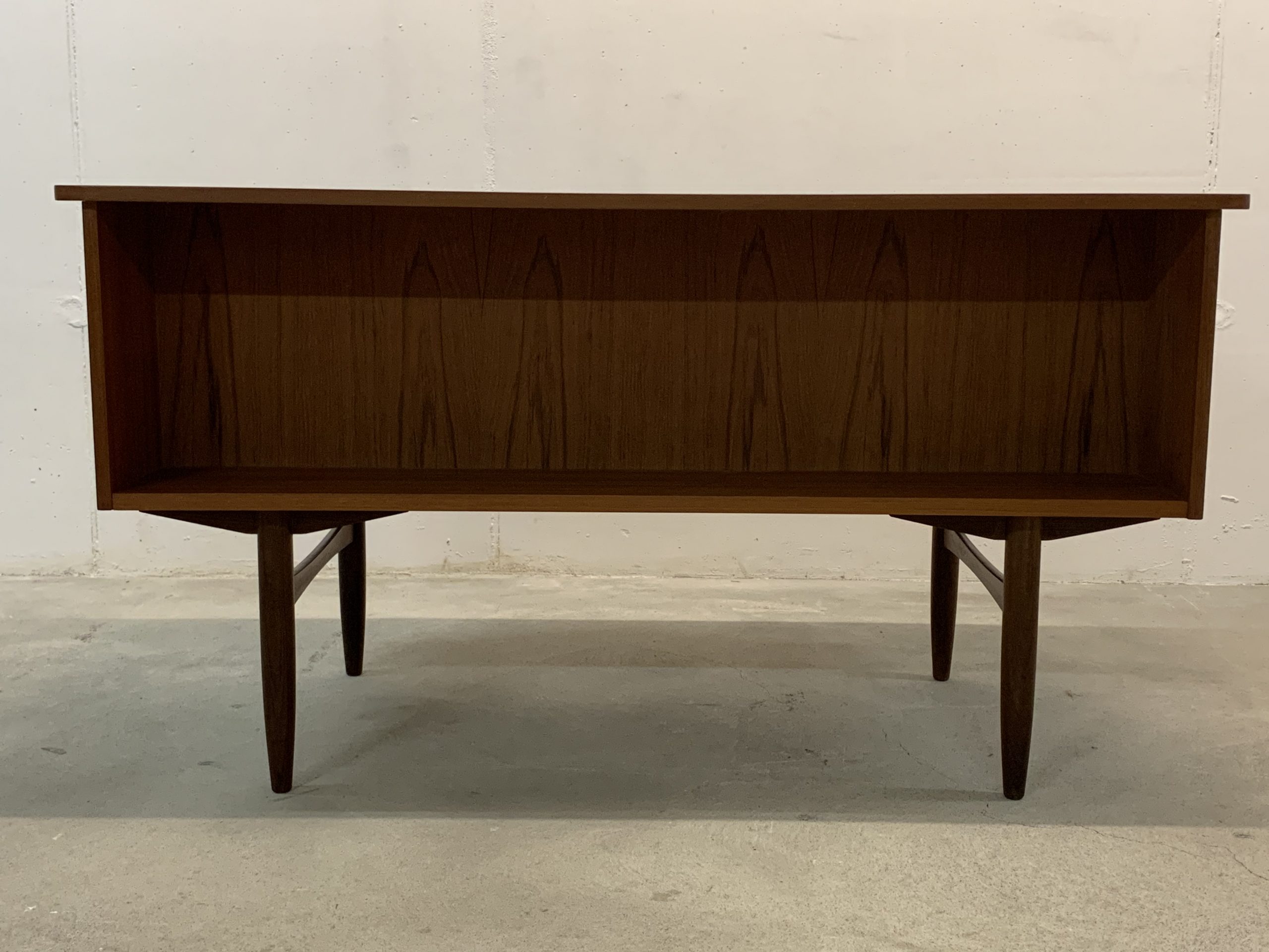 Bureau scandinave – Image 16