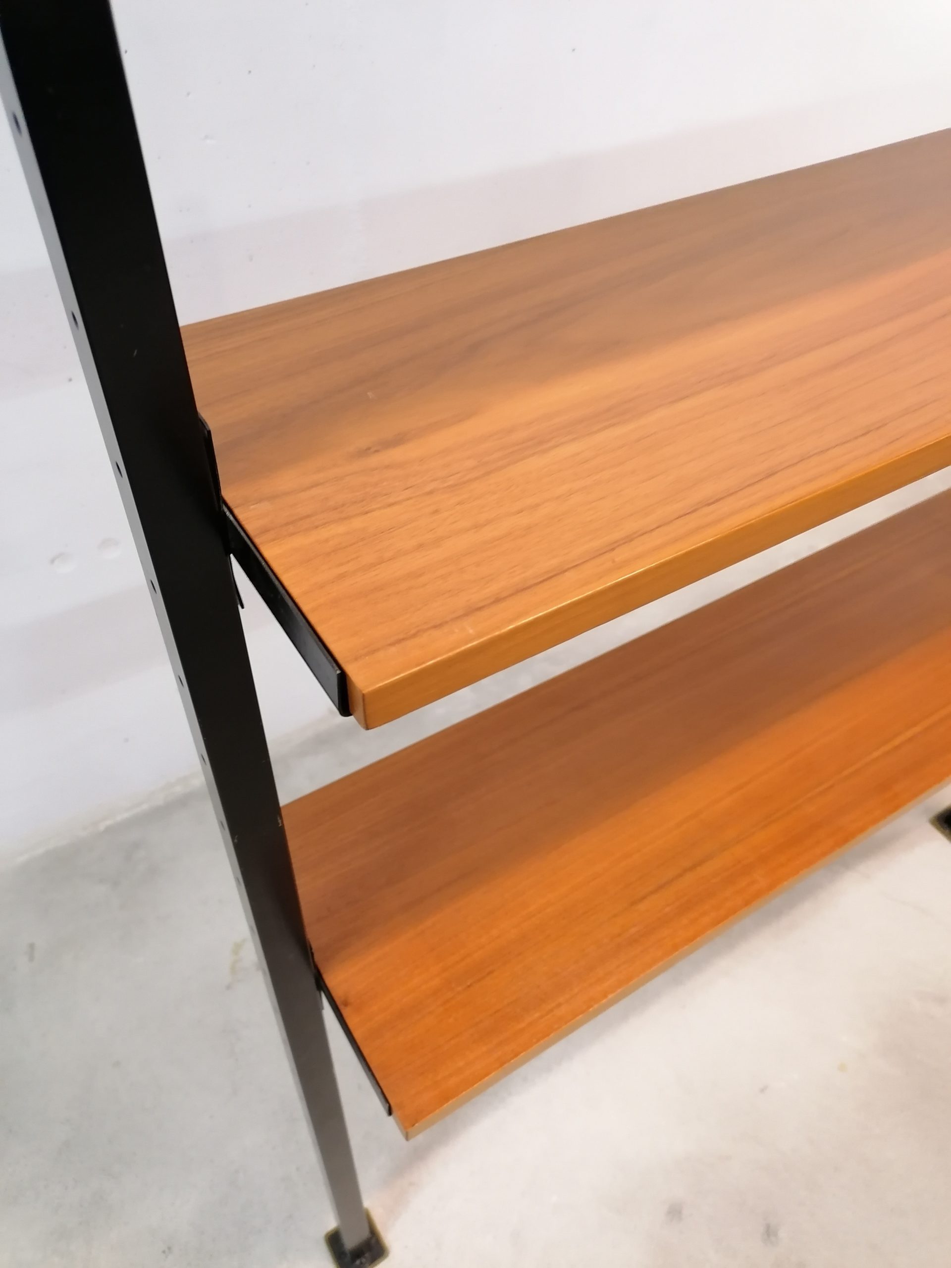 Étagère télescopique – Image 11