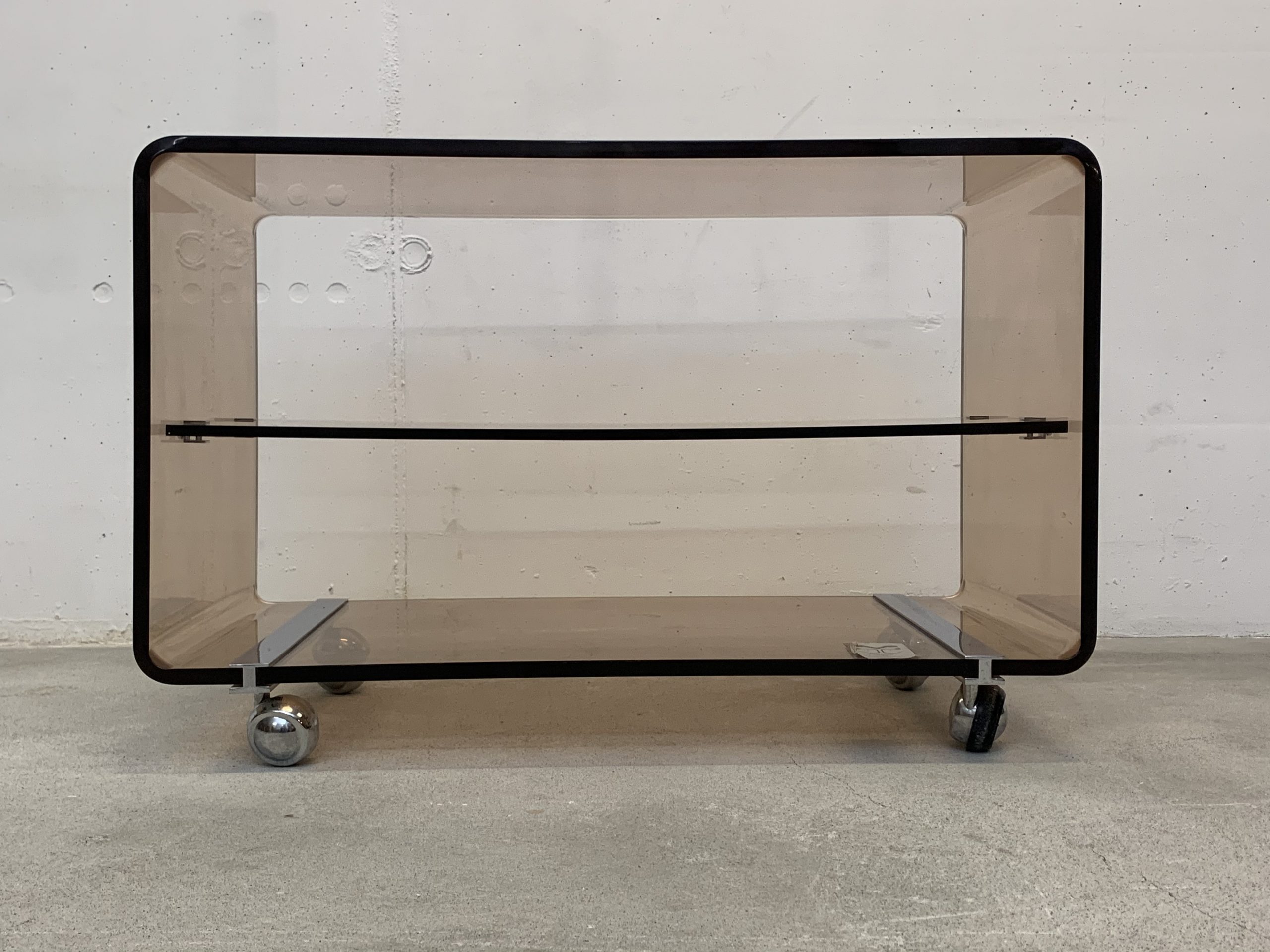 Table basse en plexiglas – Image 2