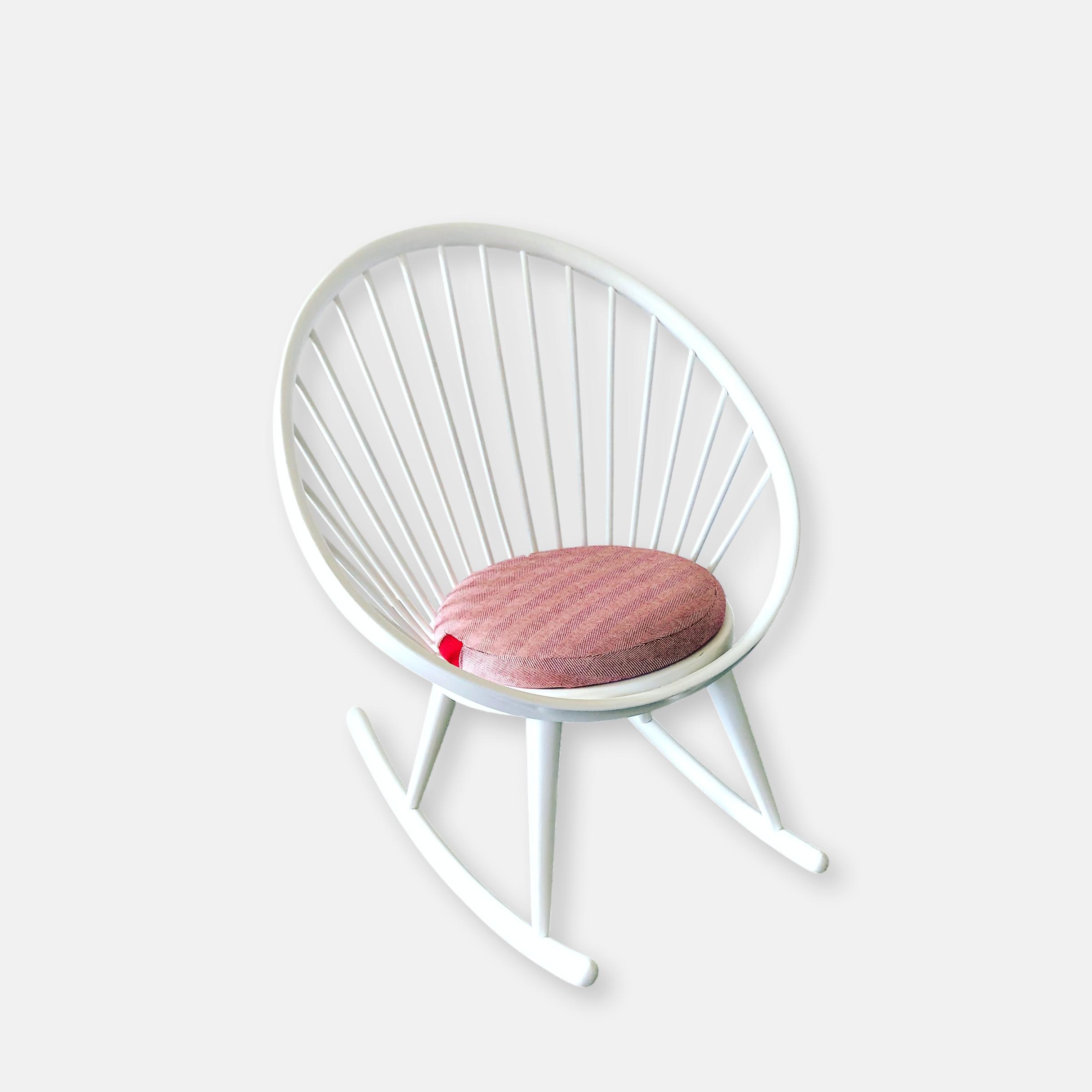 Rocking chair par Yngve Ekström