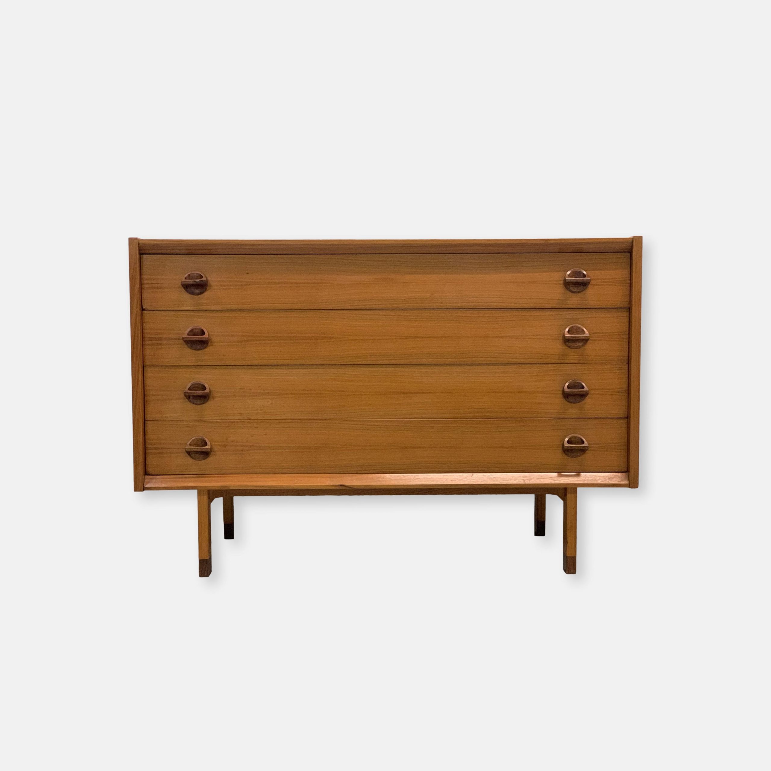 Commode scandinave