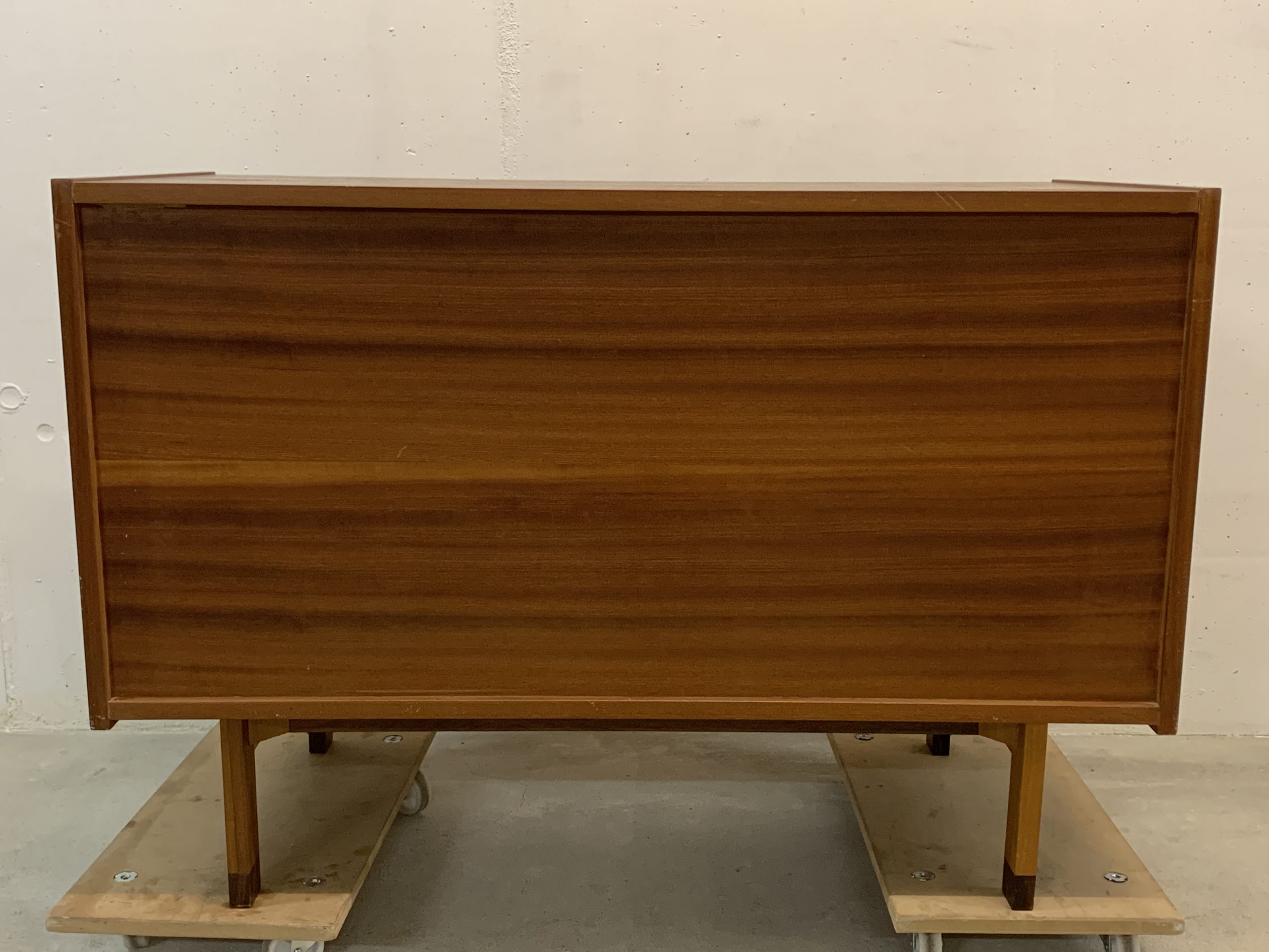 Commode de style scandinave – Image 10