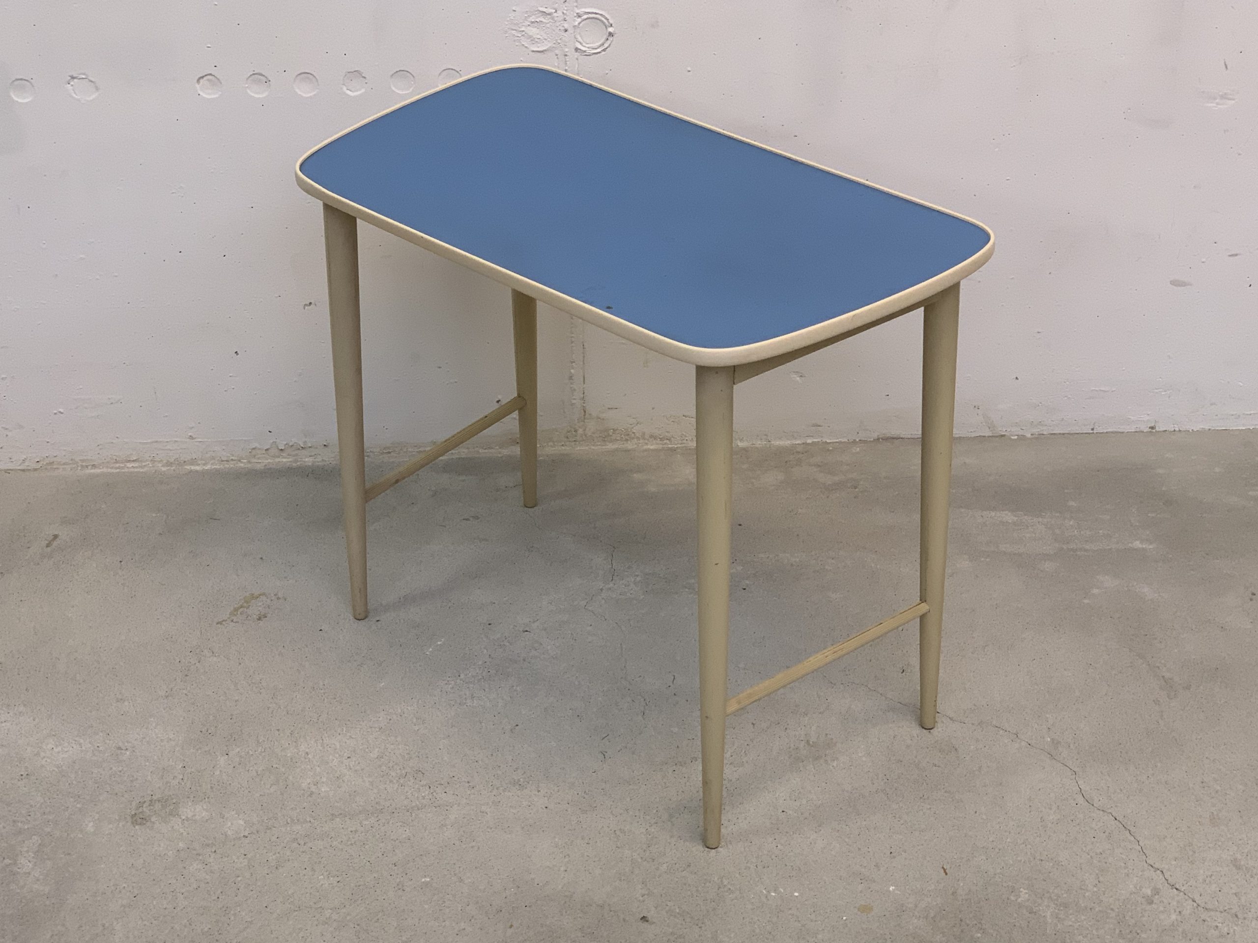 Petite table d’appoint – Image 6