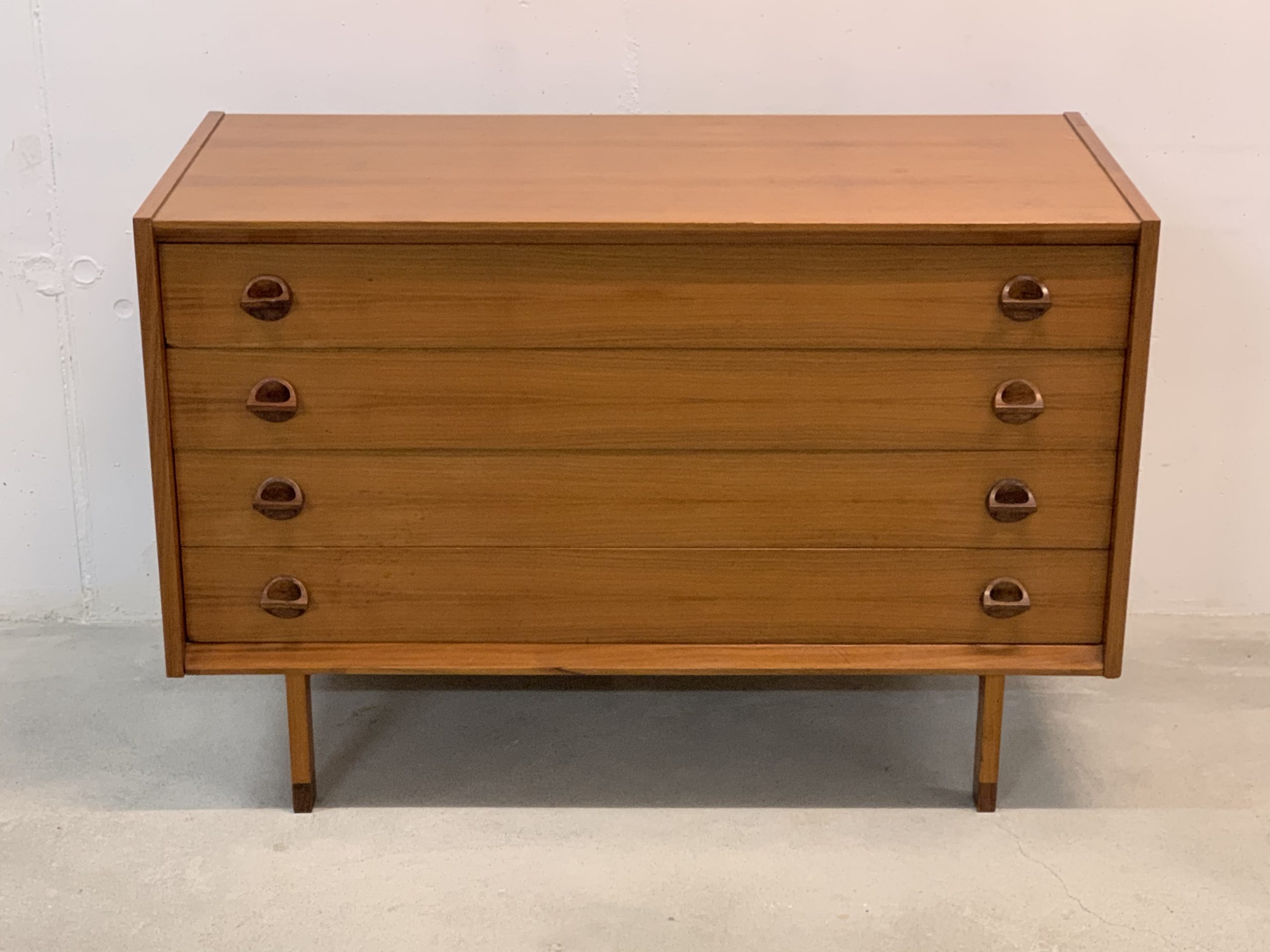 Commode de style scandinave – Image 4