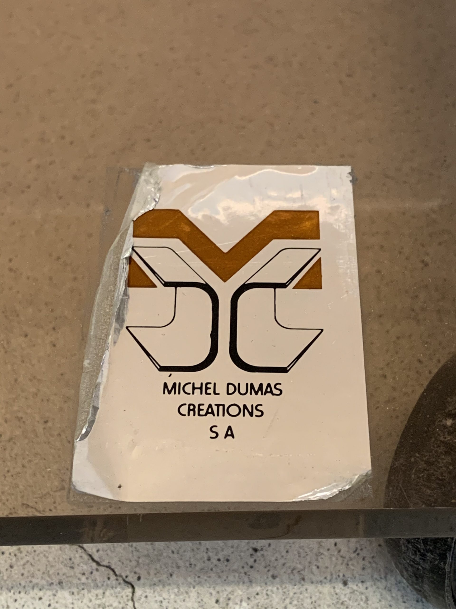 Table basse en plexiglas – Image 12