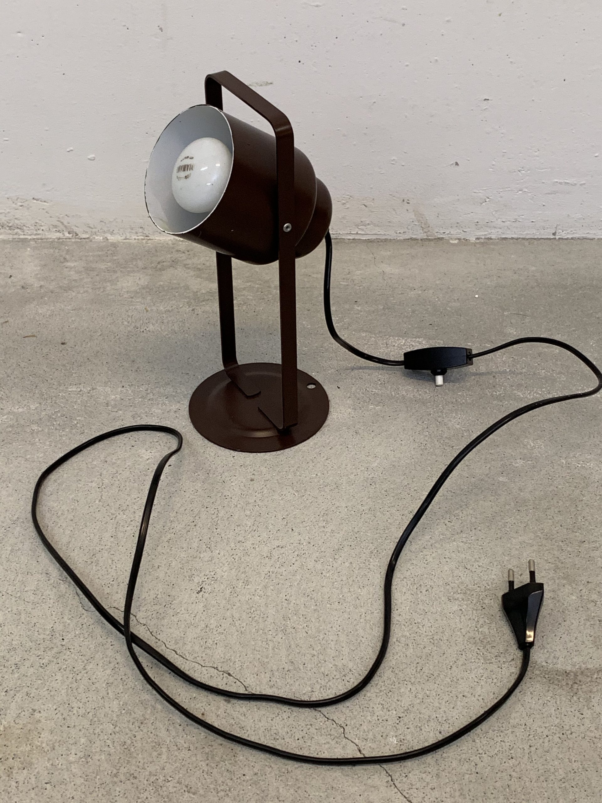 Petite lampe de table – Image 6