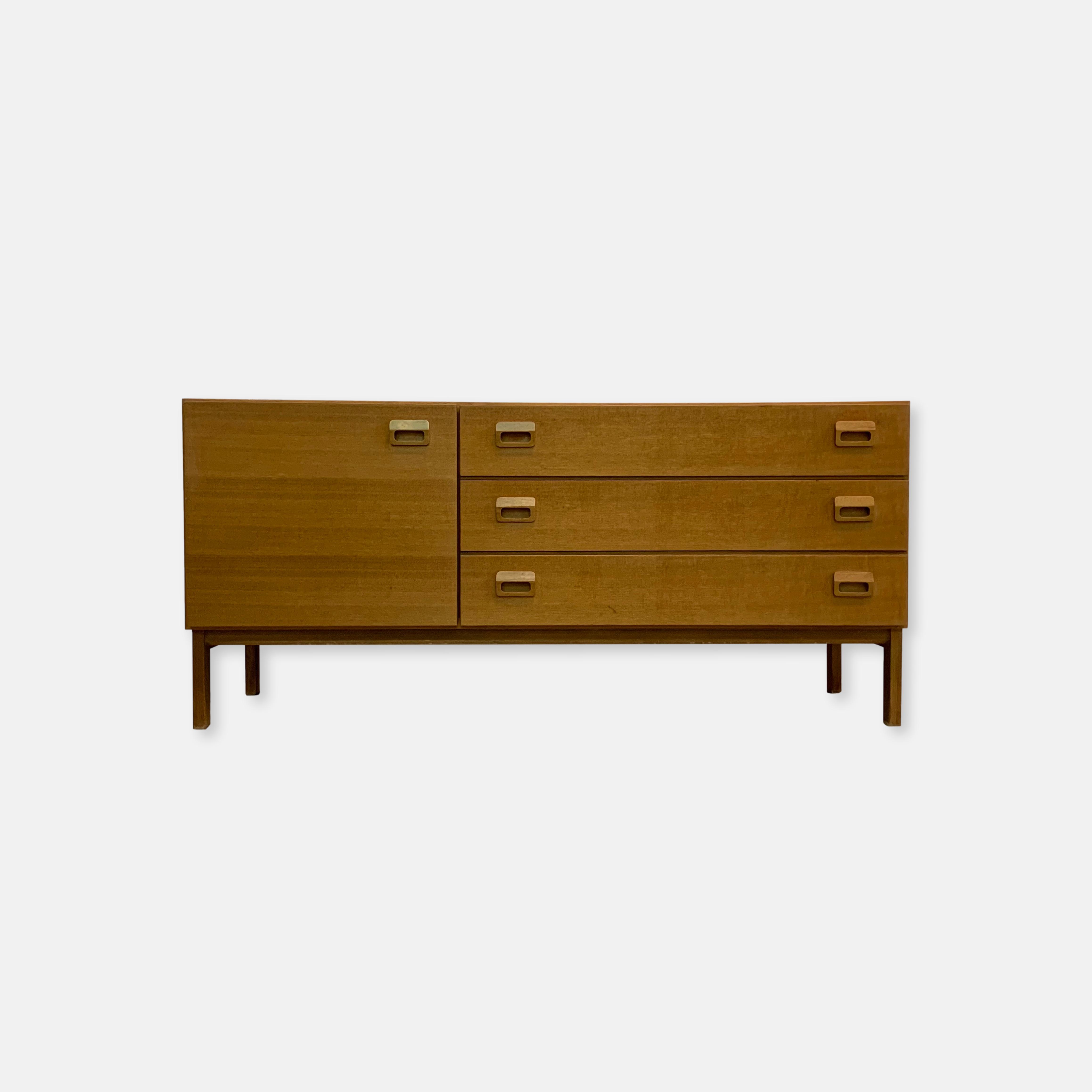 Petit sideboard vintage