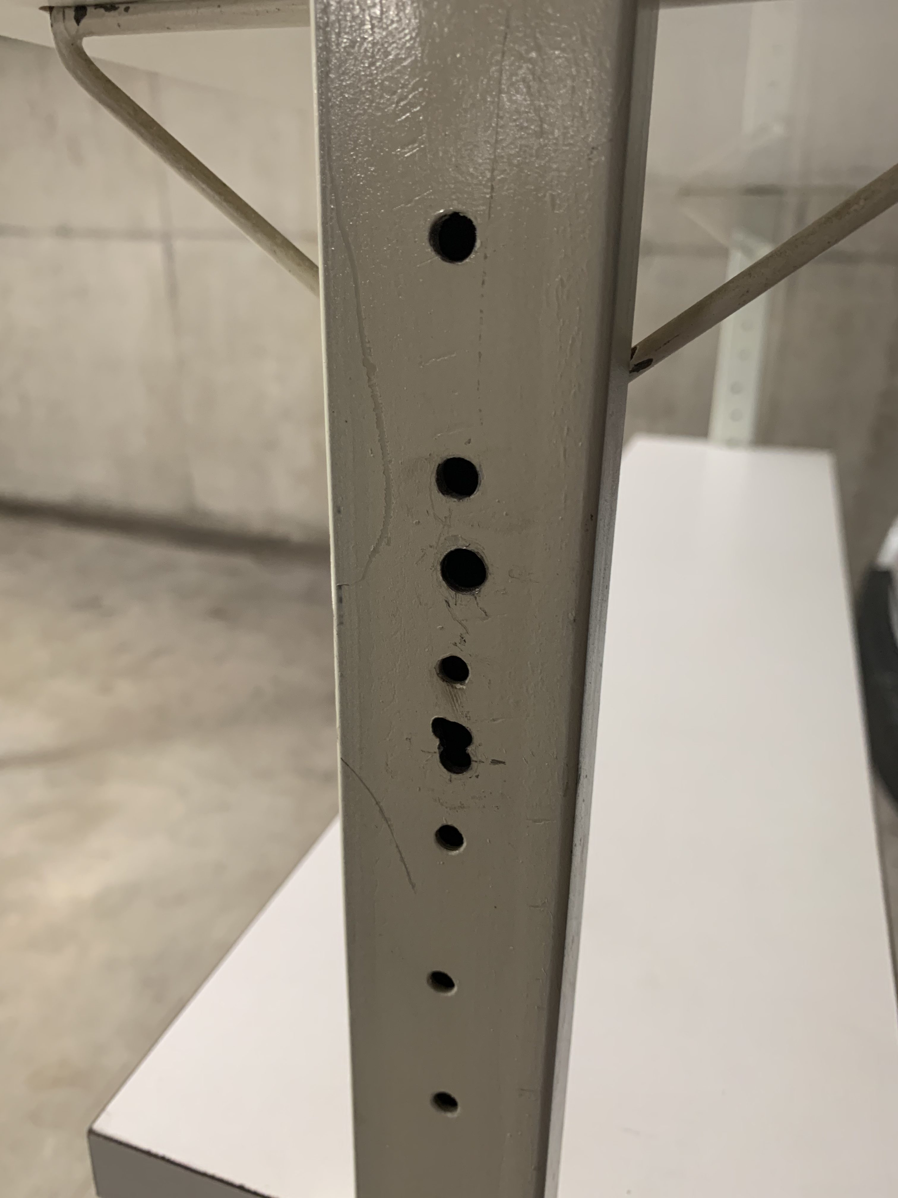 Étagère sol-plafond blanche – Image 8