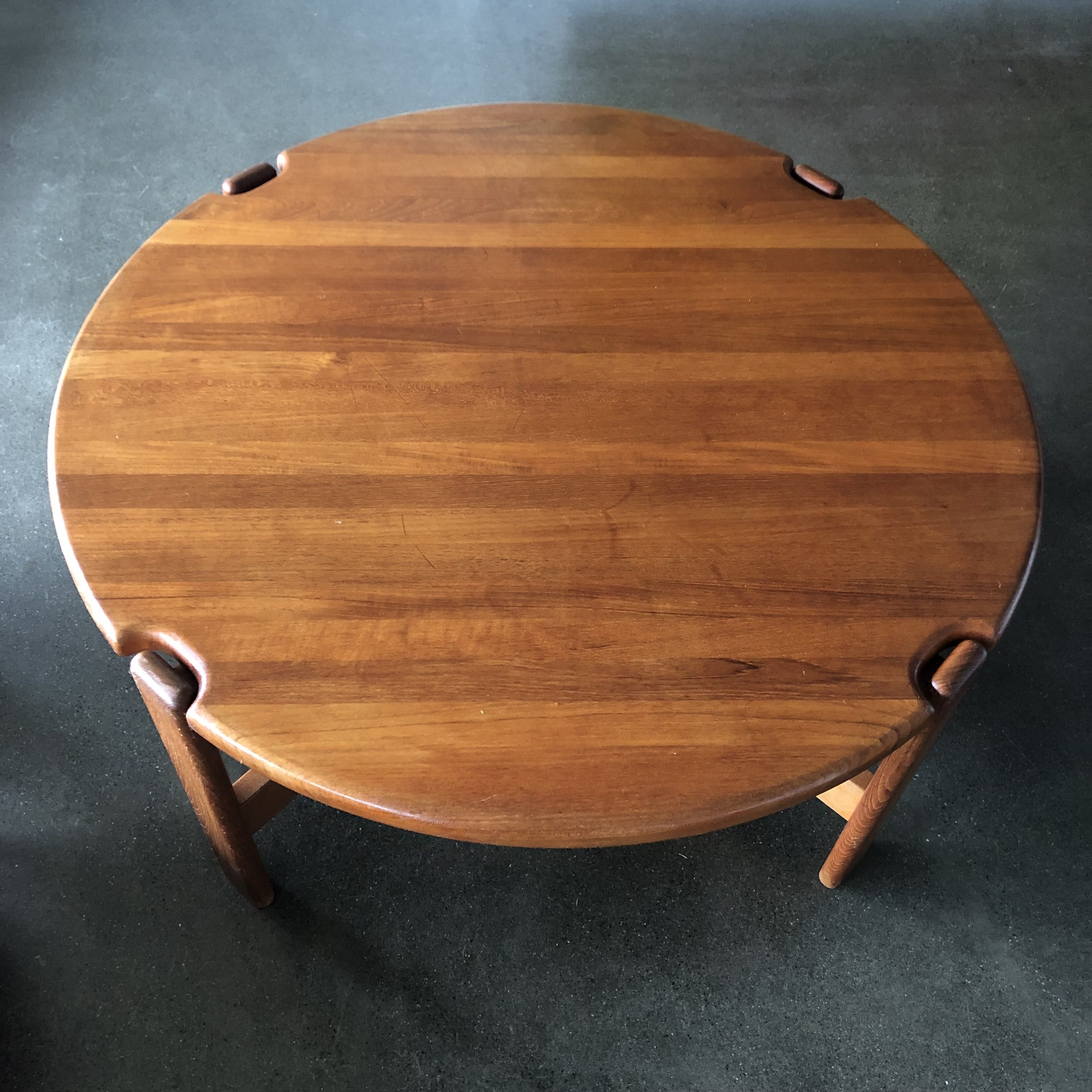 Table basse de Niels Bach – Image 3