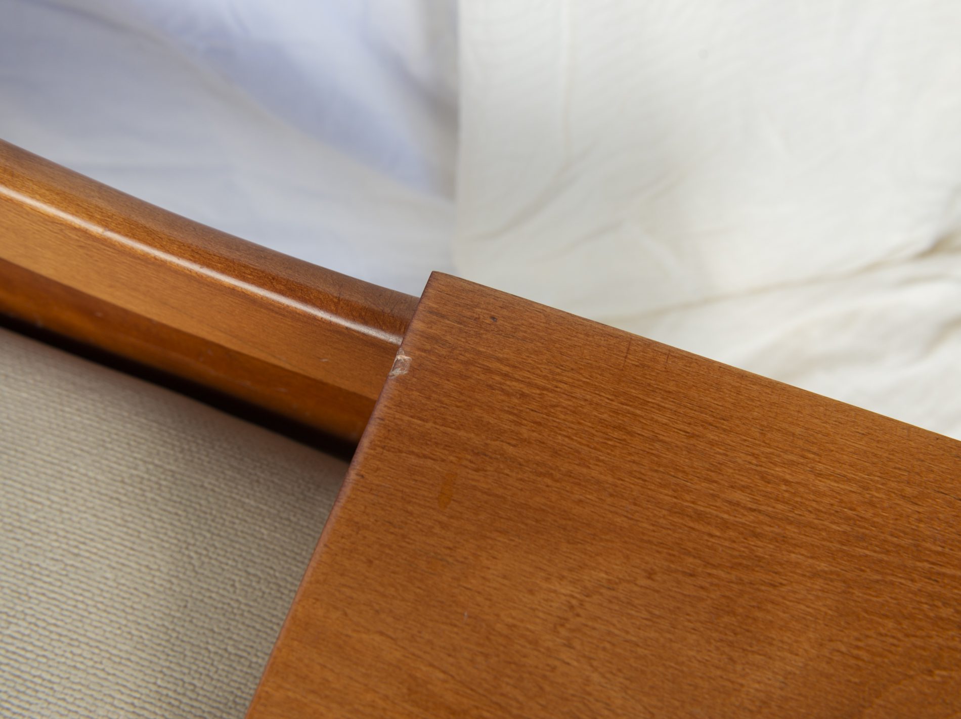 Banquette téléphone – Image 8