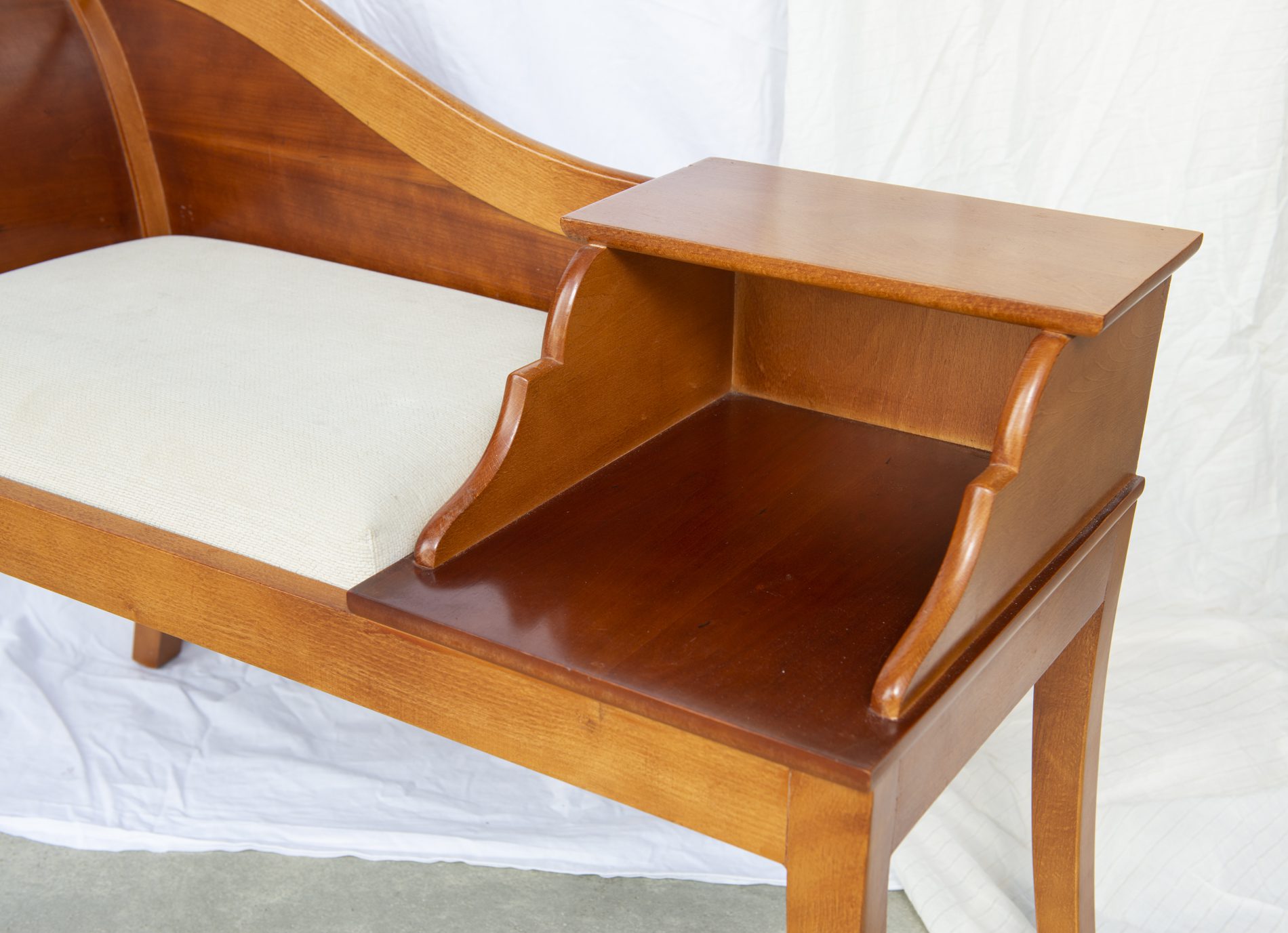 Banquette téléphone – Image 4