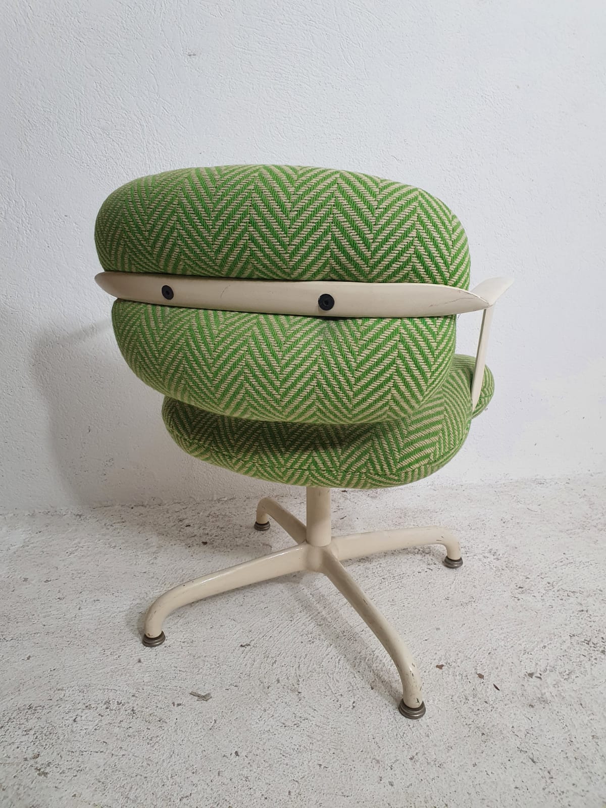 Chaise Bruce Hannah & Andrew Morrison by Knoll – Image 4