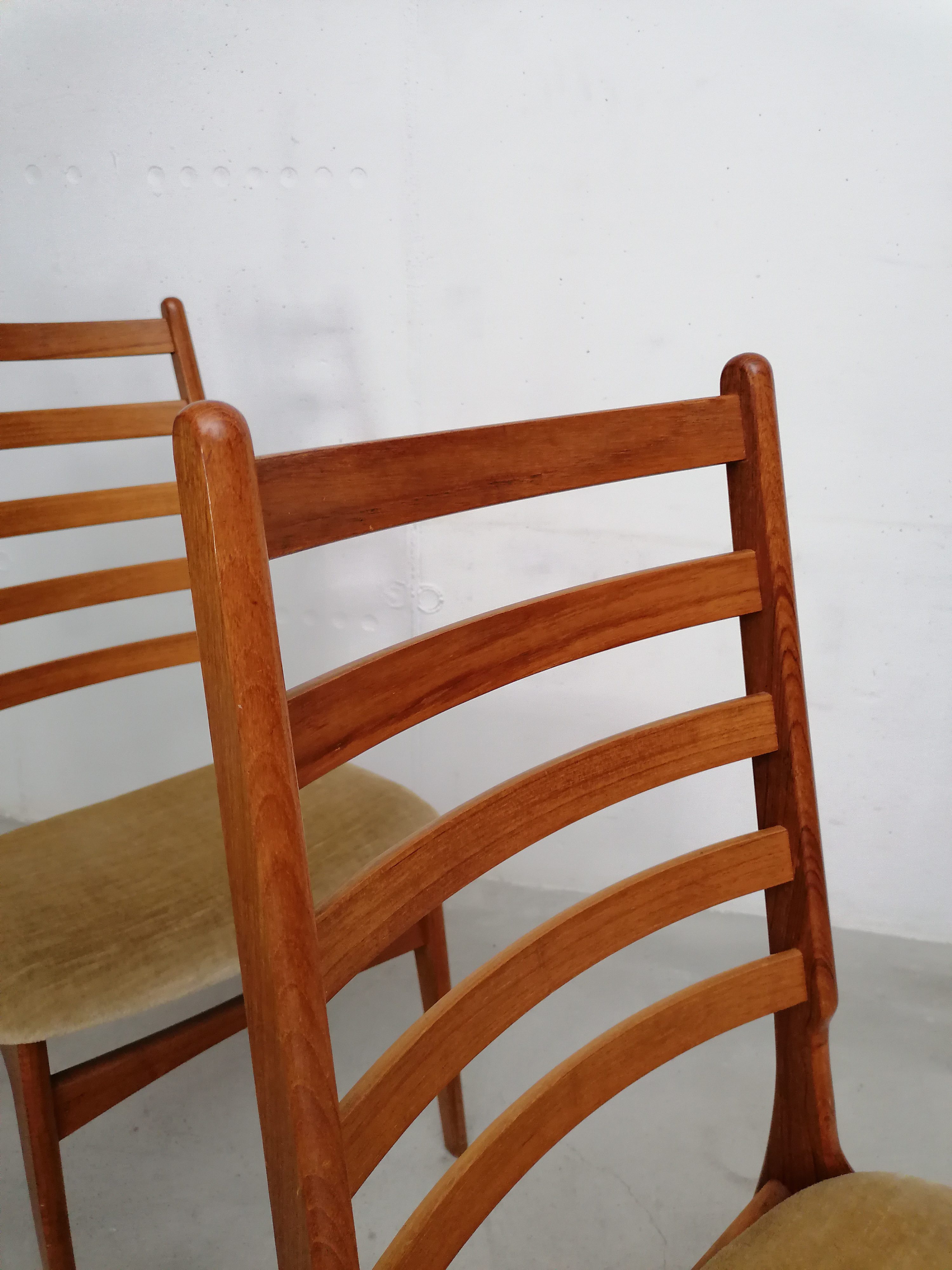 VENTE FLASH - Set de 4 chaises – Image 5