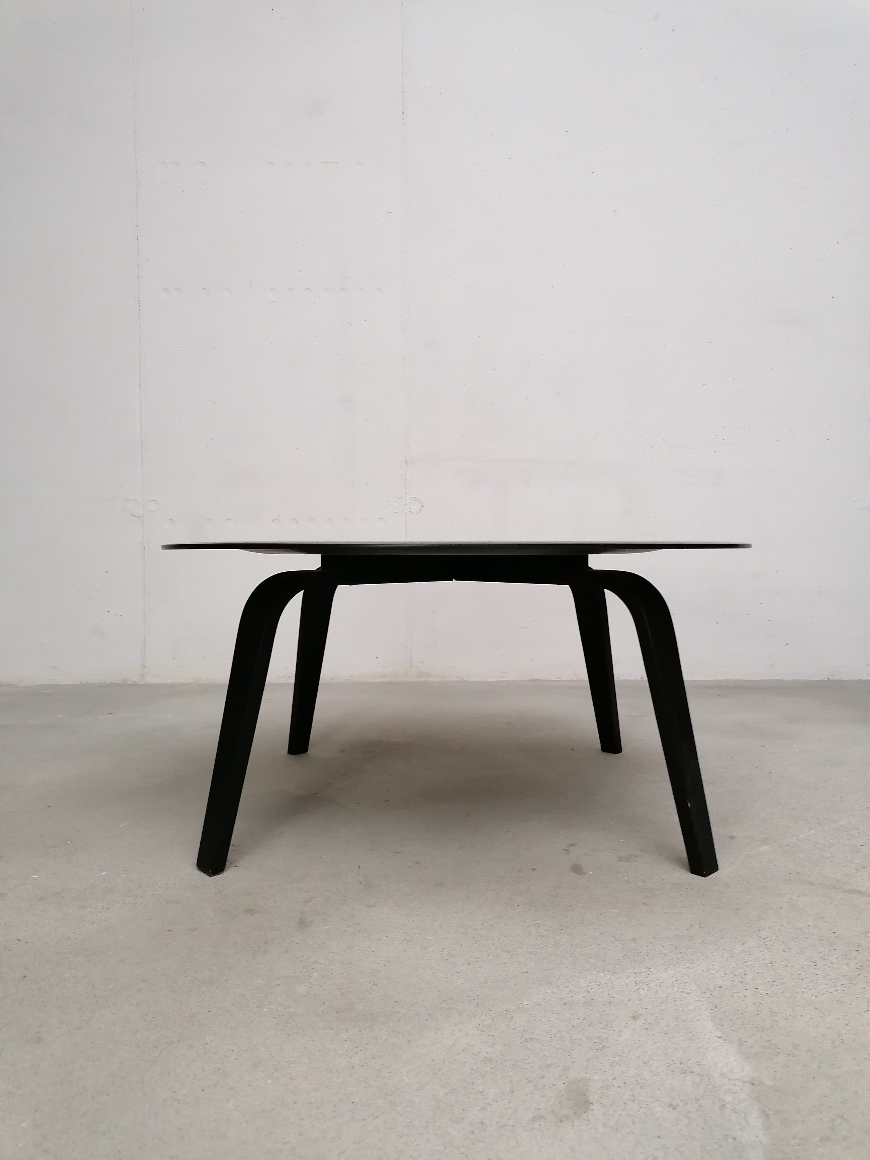 Table basse CTW par Ray et Charles Eames – Image 5