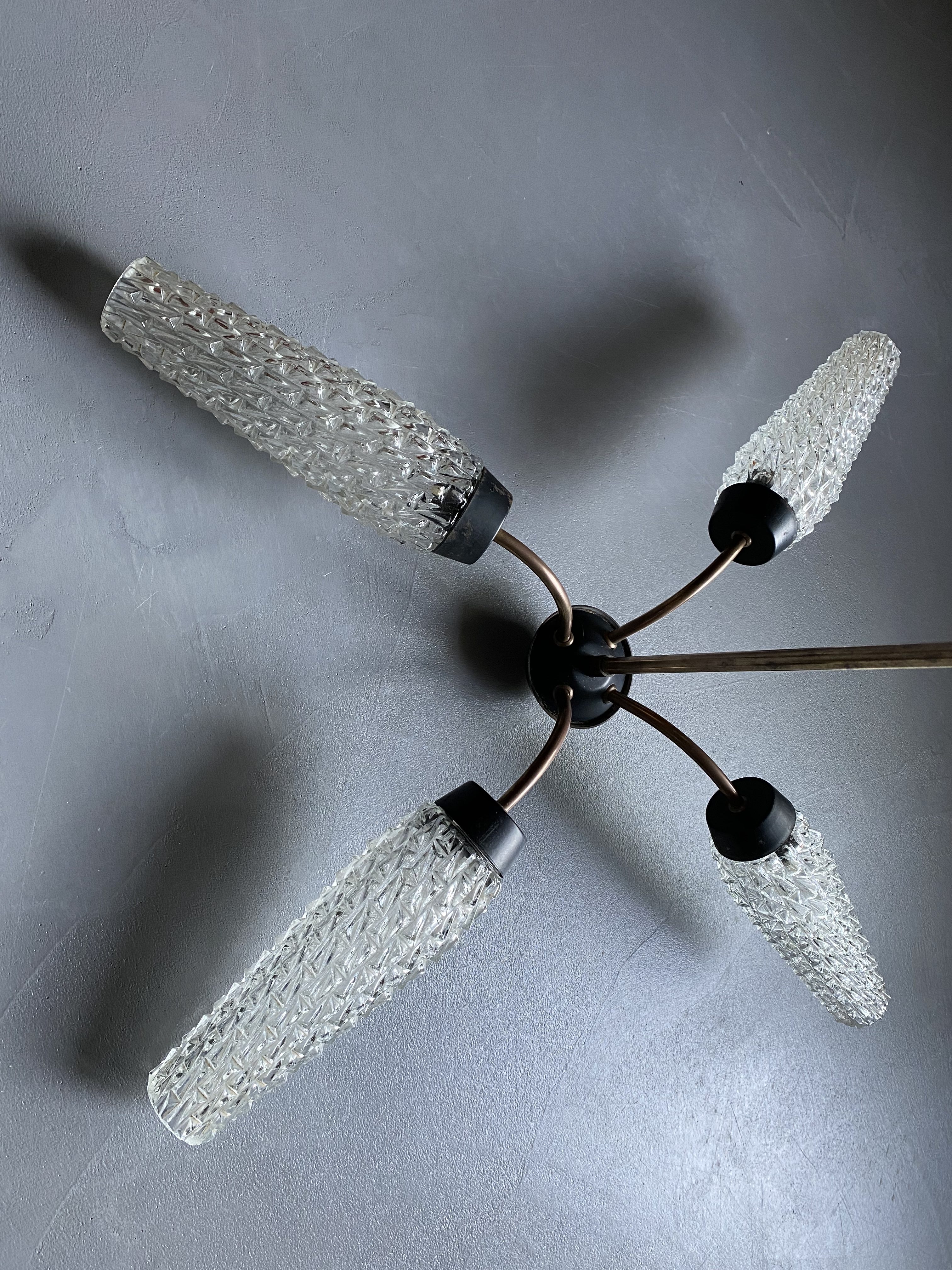 Suspension 70's – Image 2