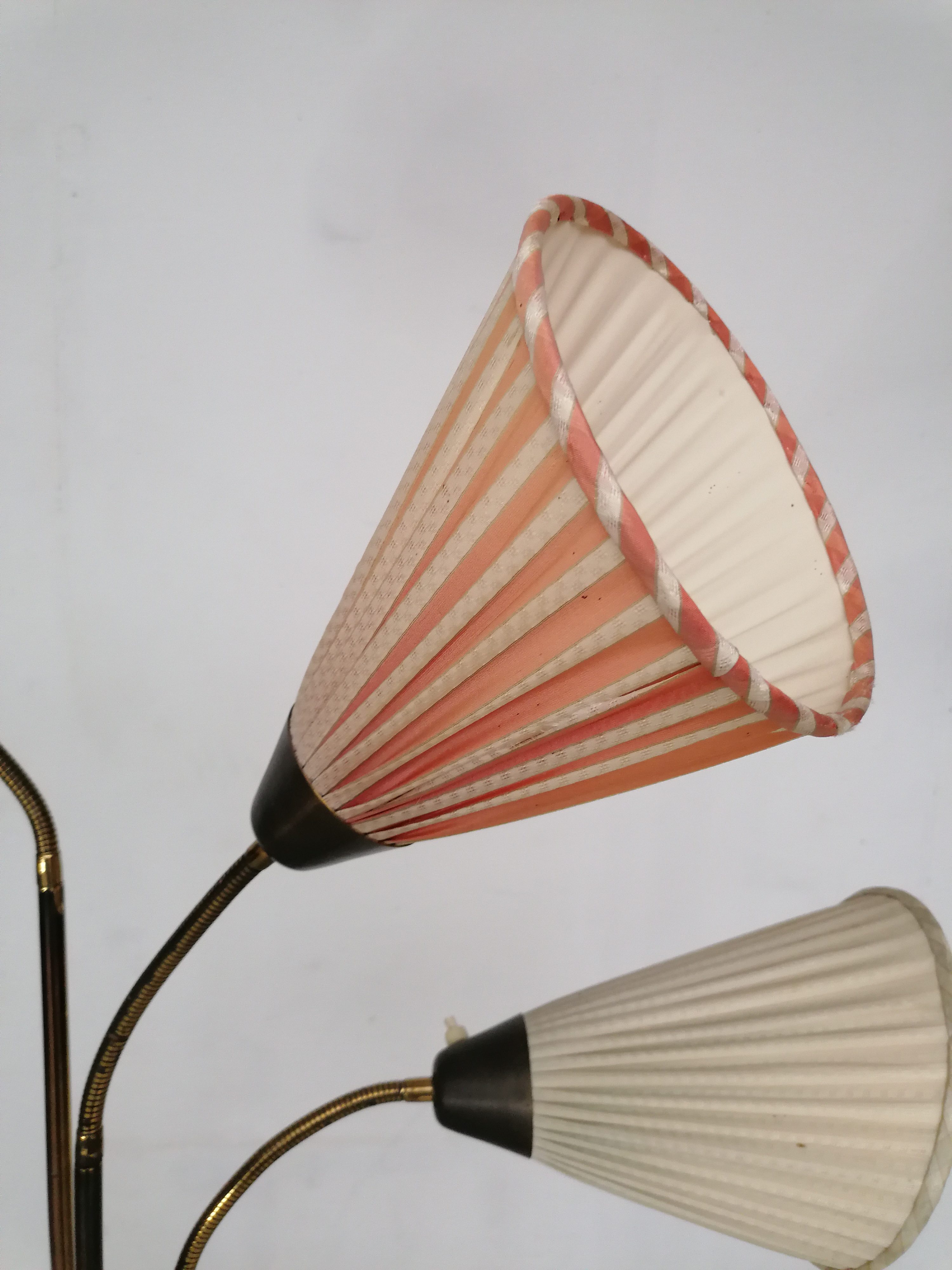 Lampadaire à trois bras – Image 3