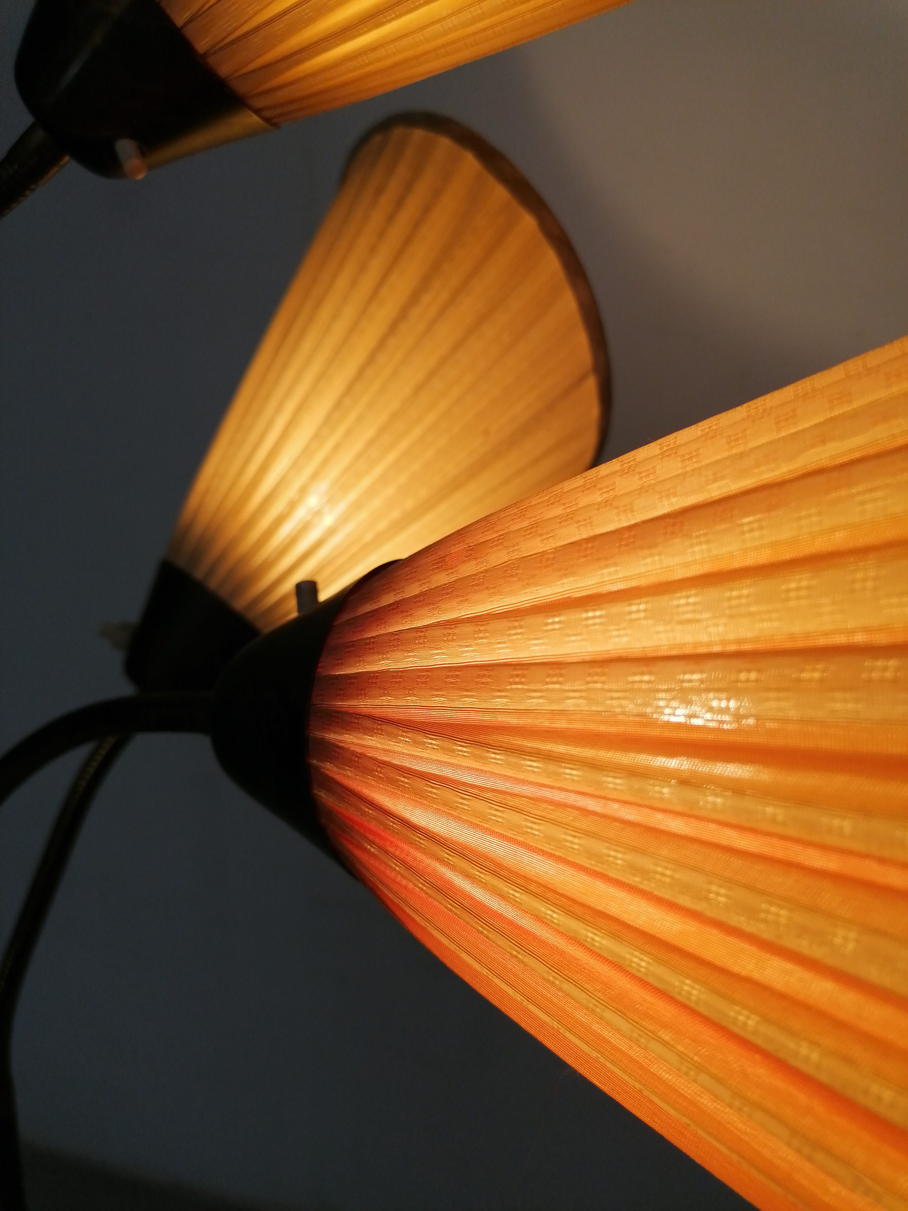 Lampadaire à trois bras – Image 10