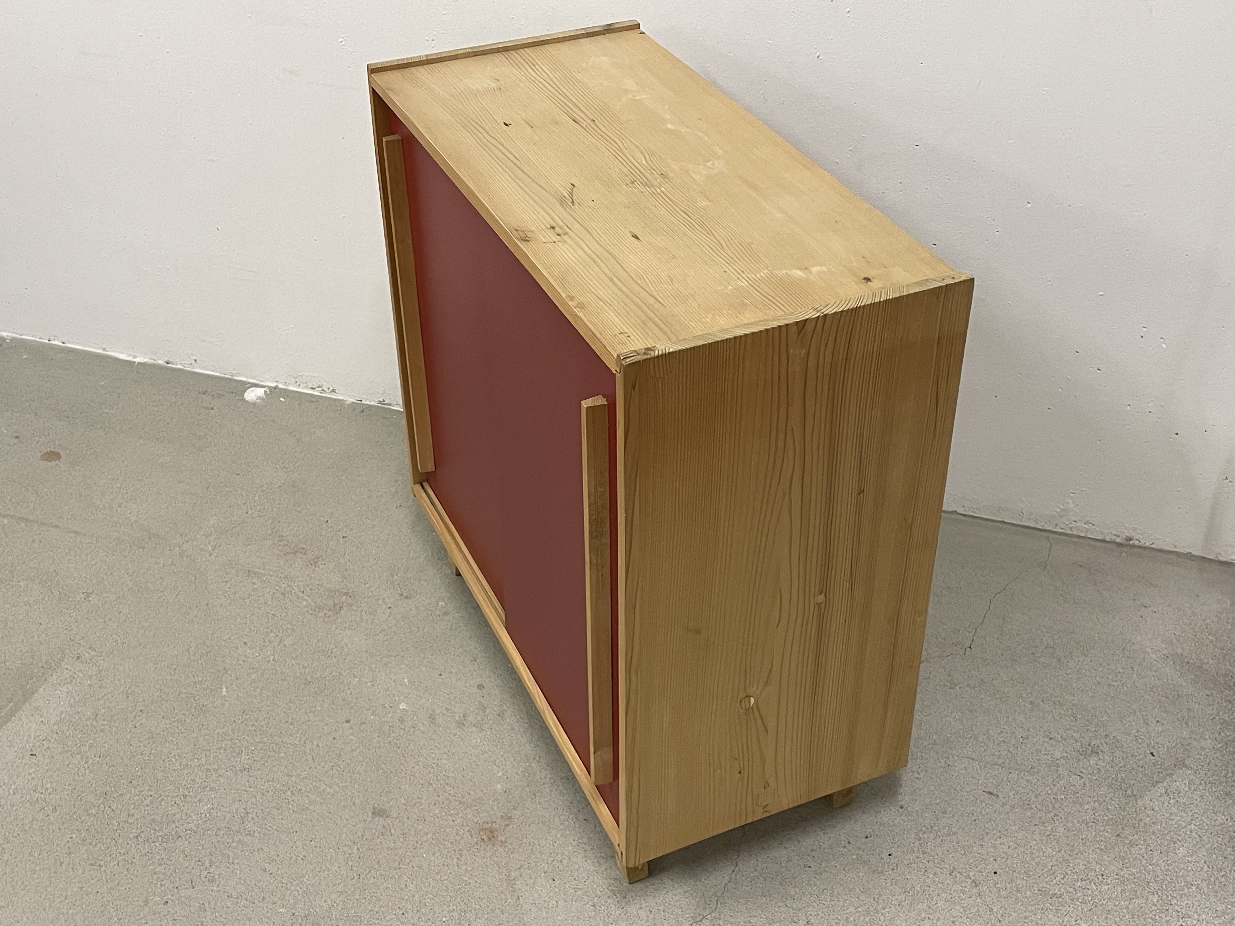 Meuble avec portes coulissantes – Image 5