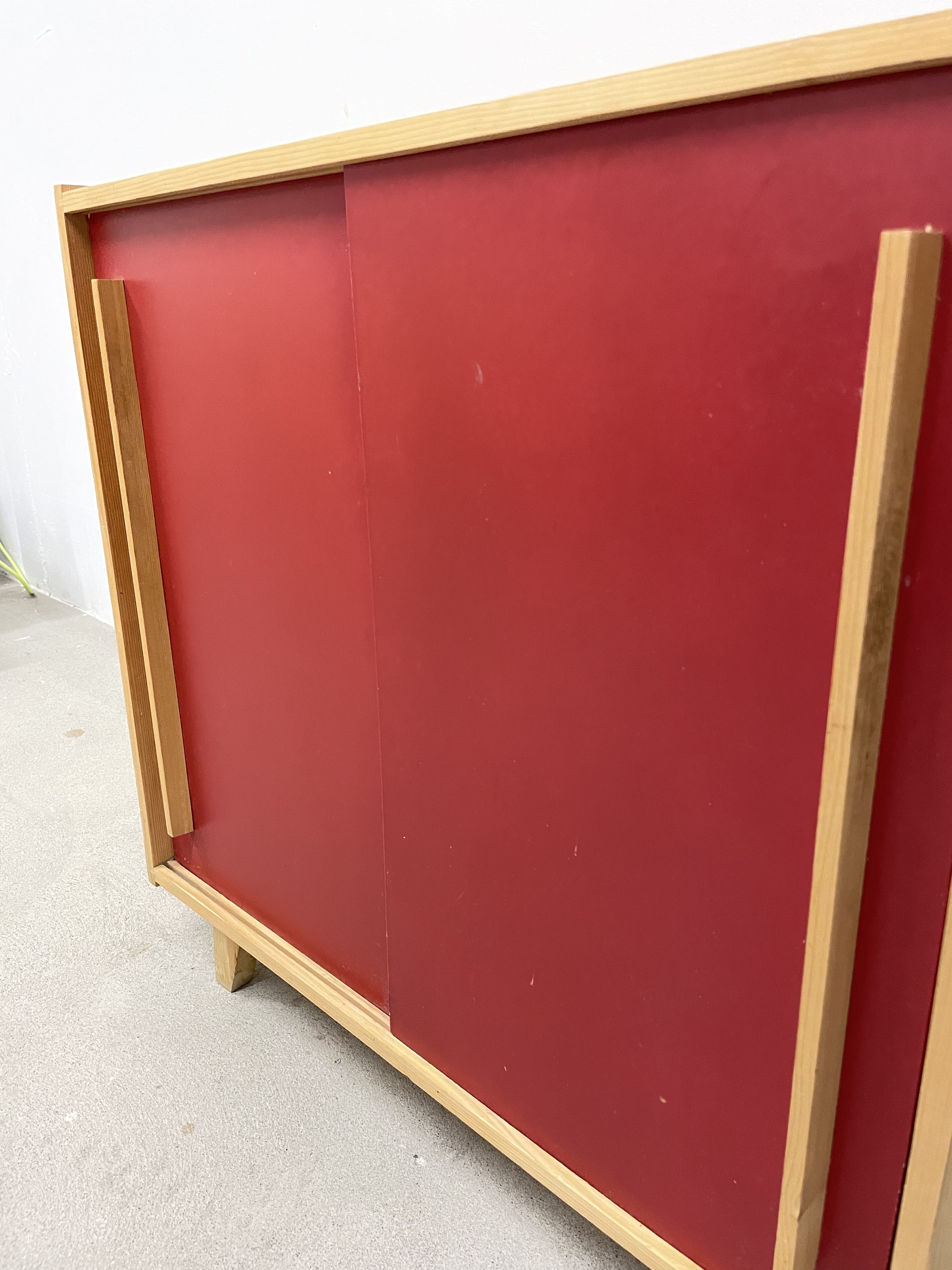 Meuble avec portes coulissantes – Image 8