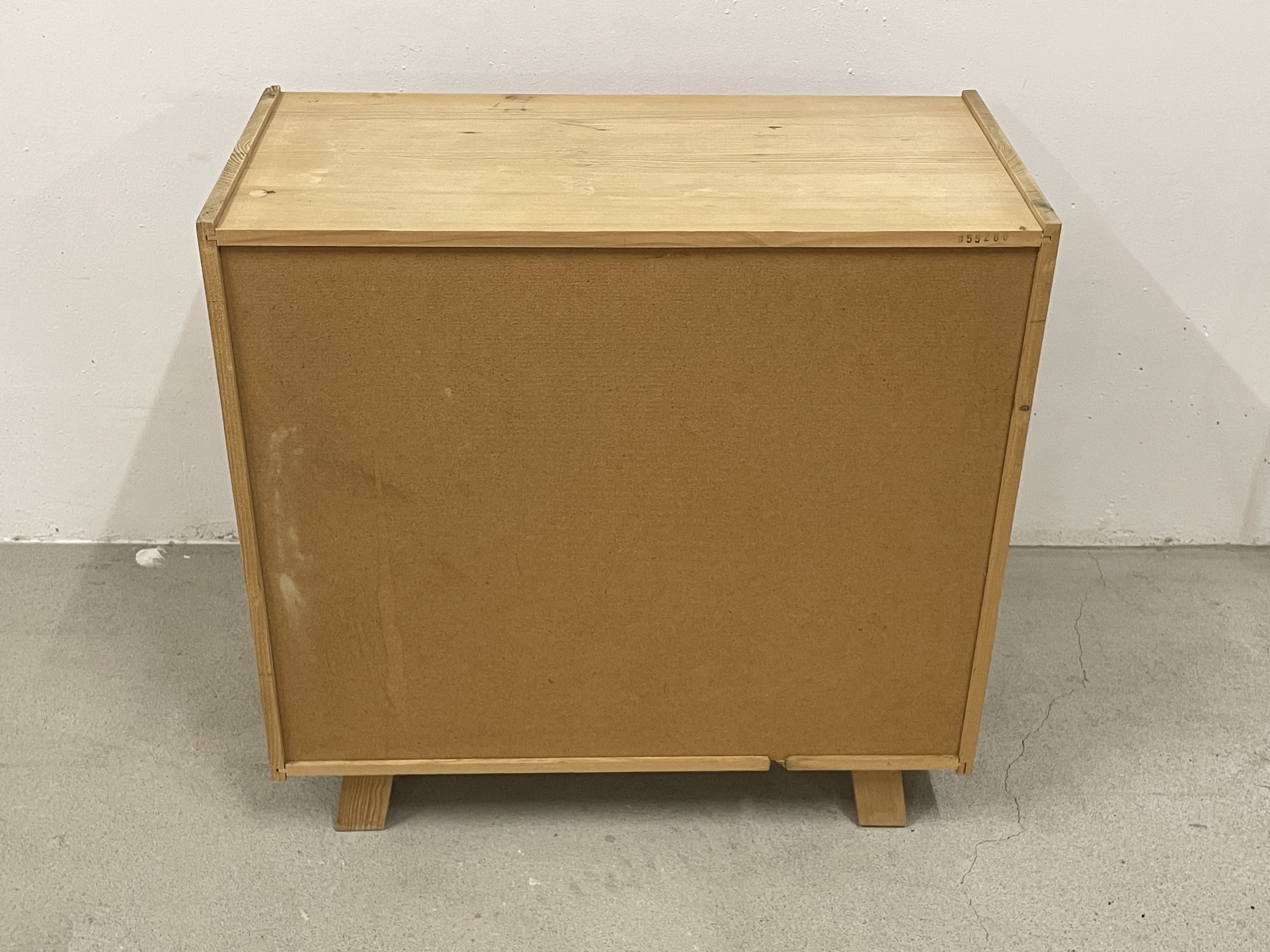 Meuble avec portes coulissantes – Image 9