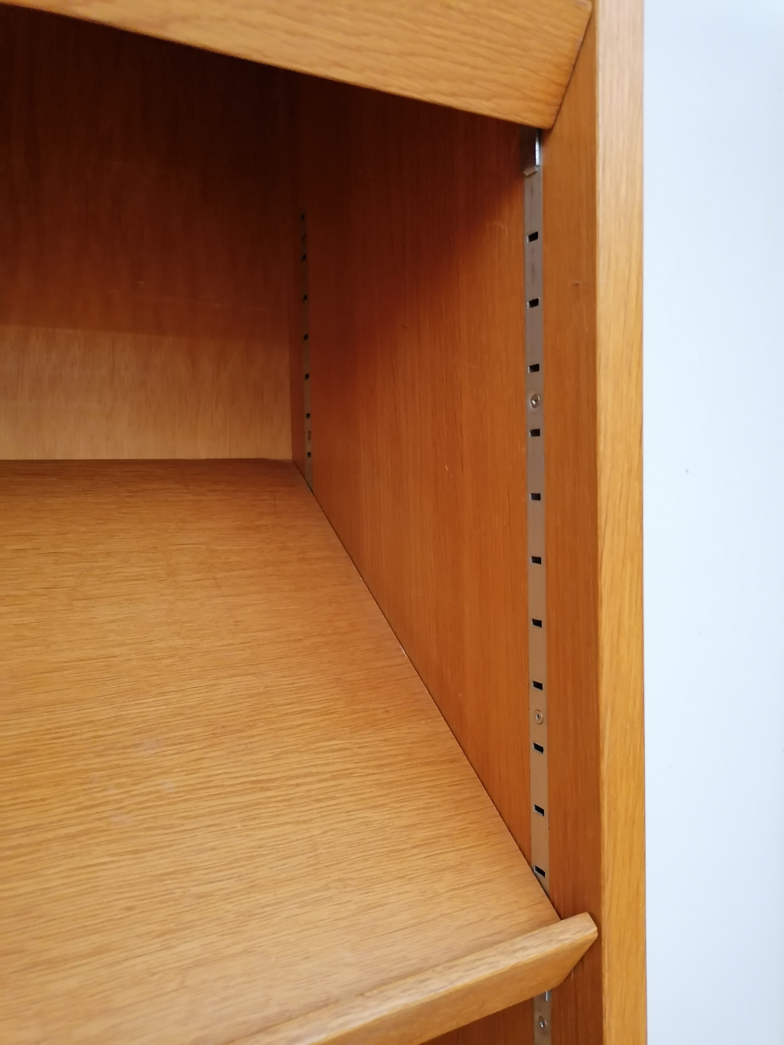 Meuble présentoir – Image 10