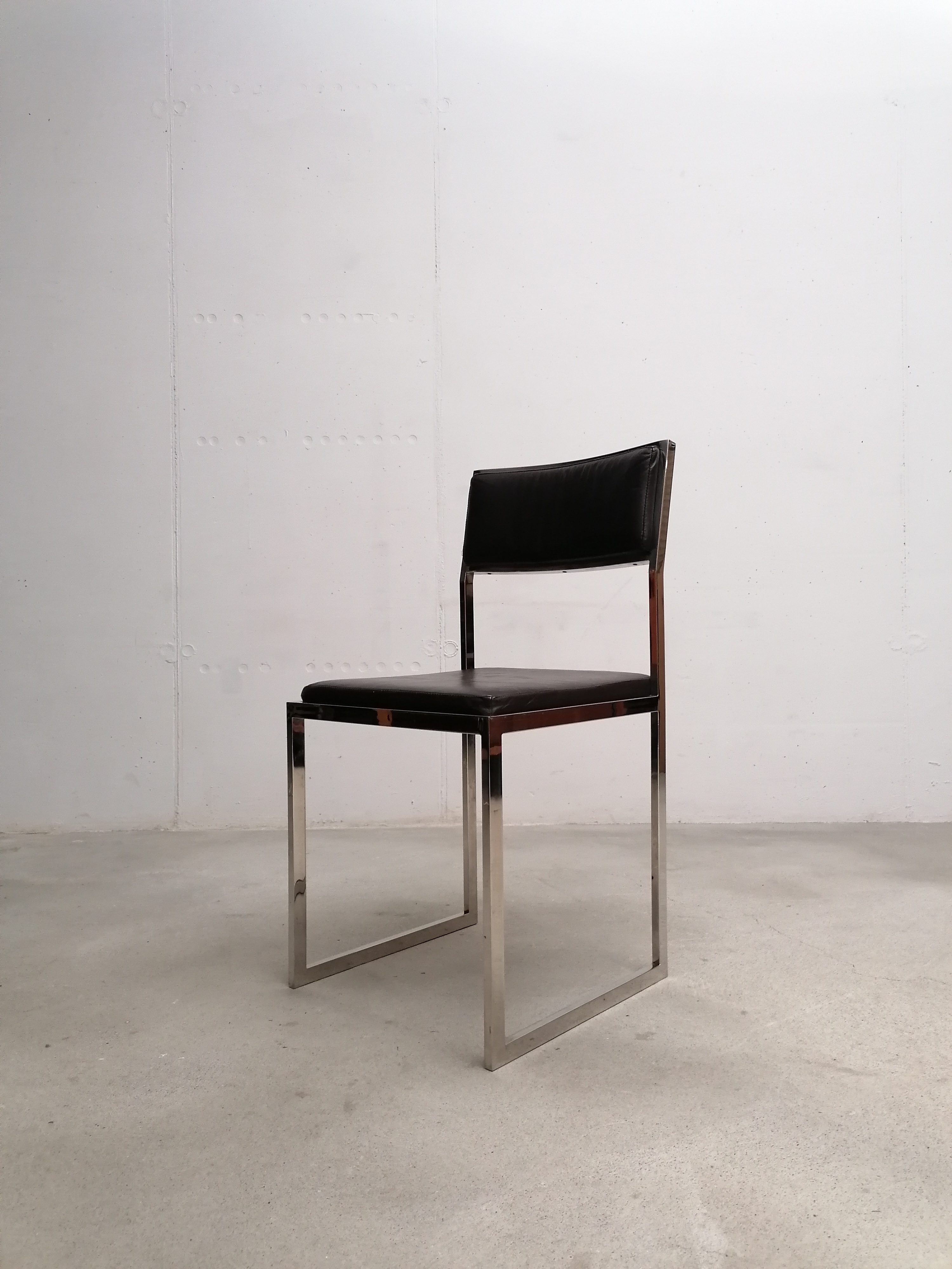 Chaise métal chromé – Image 7