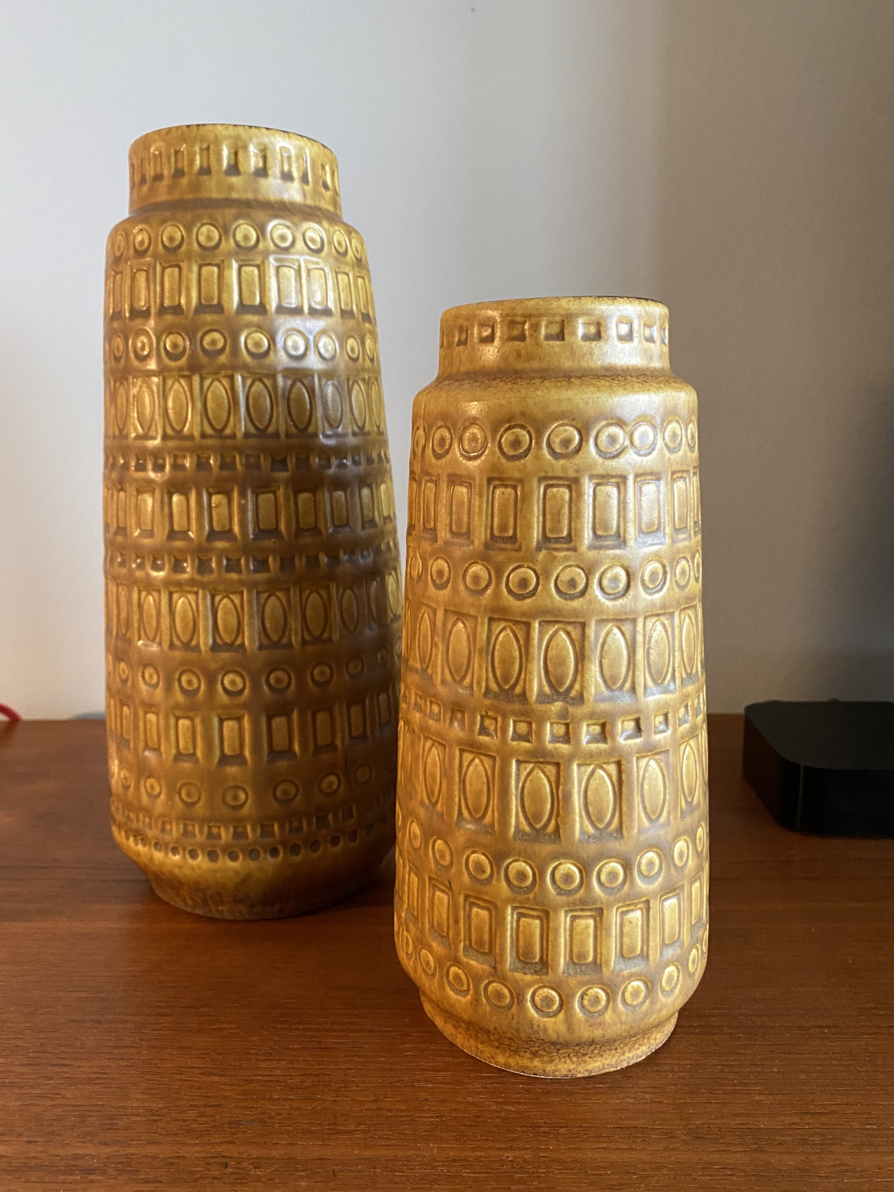 Paire de vases – Image 2