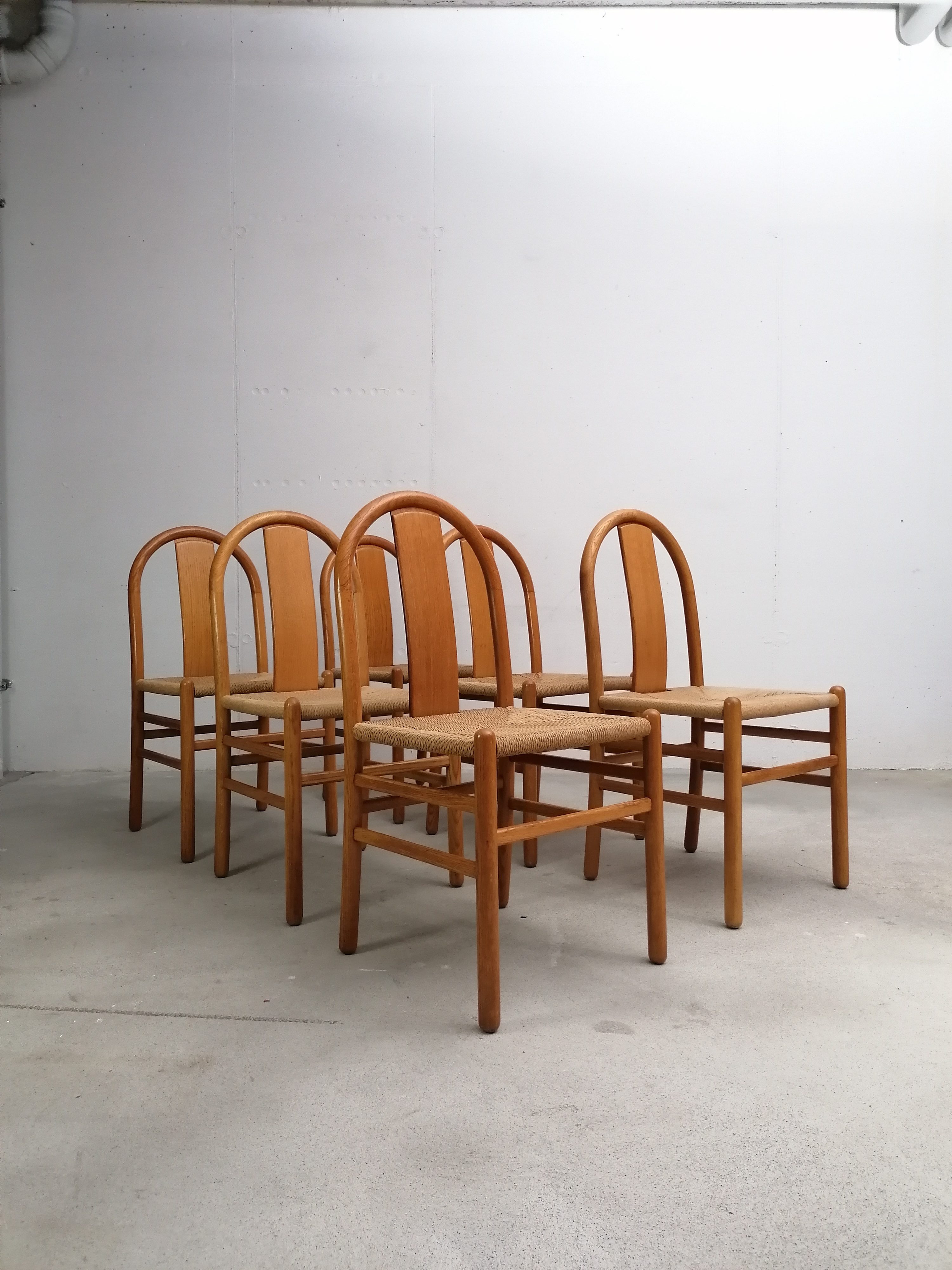 Ensemble table et chaises – Image 11