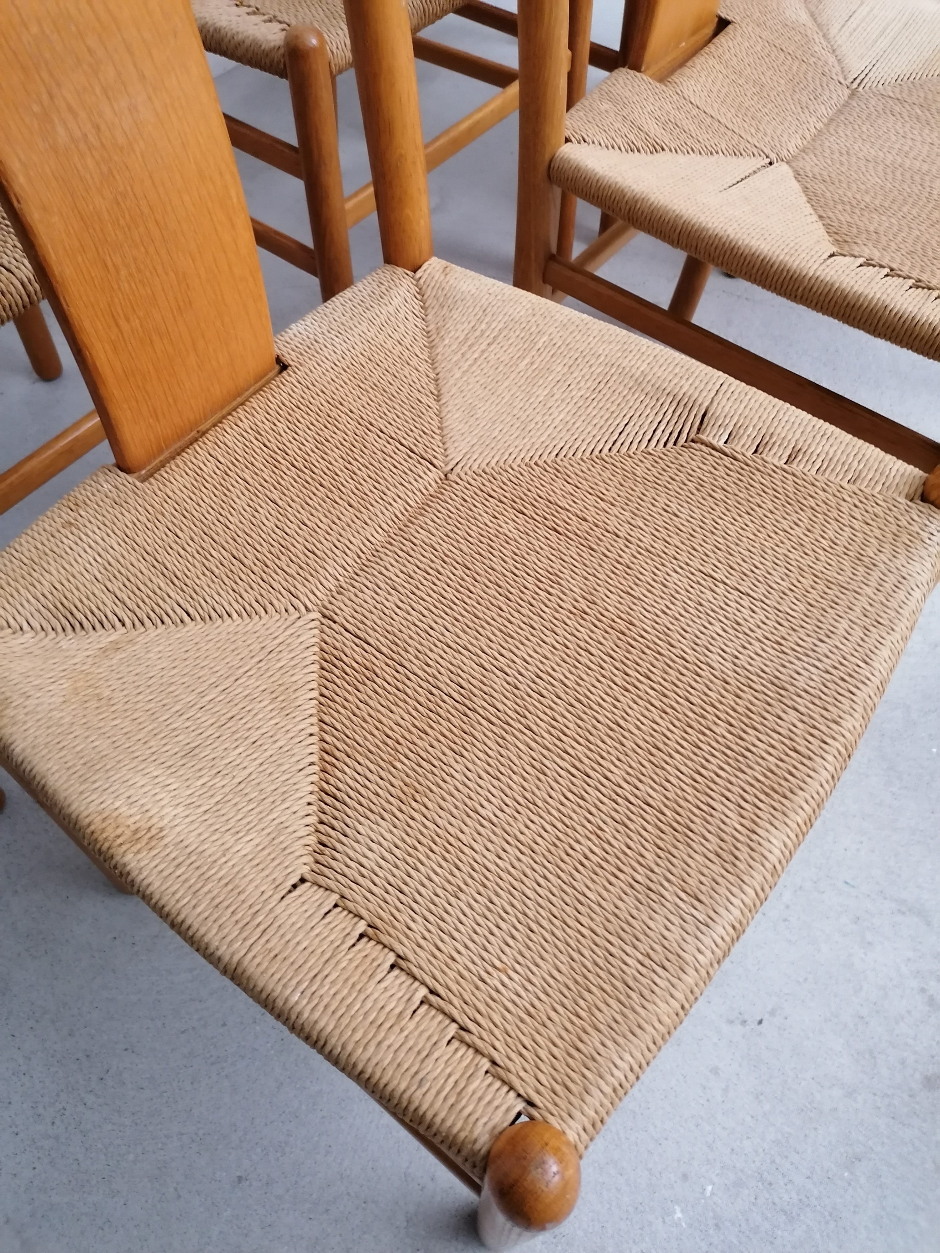 Ensemble table et chaises – Image 18