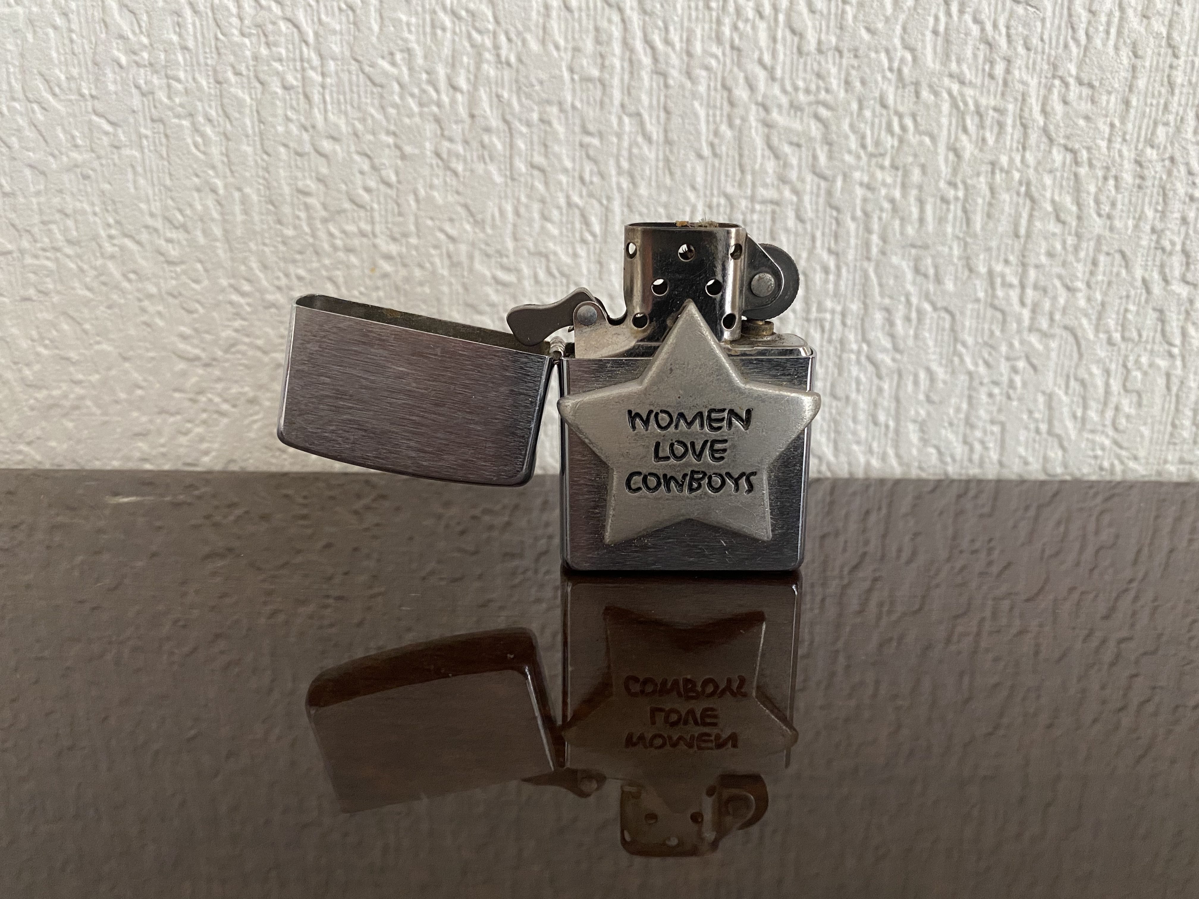 Briquet, Zippo "women love cowboys" – Bild 5