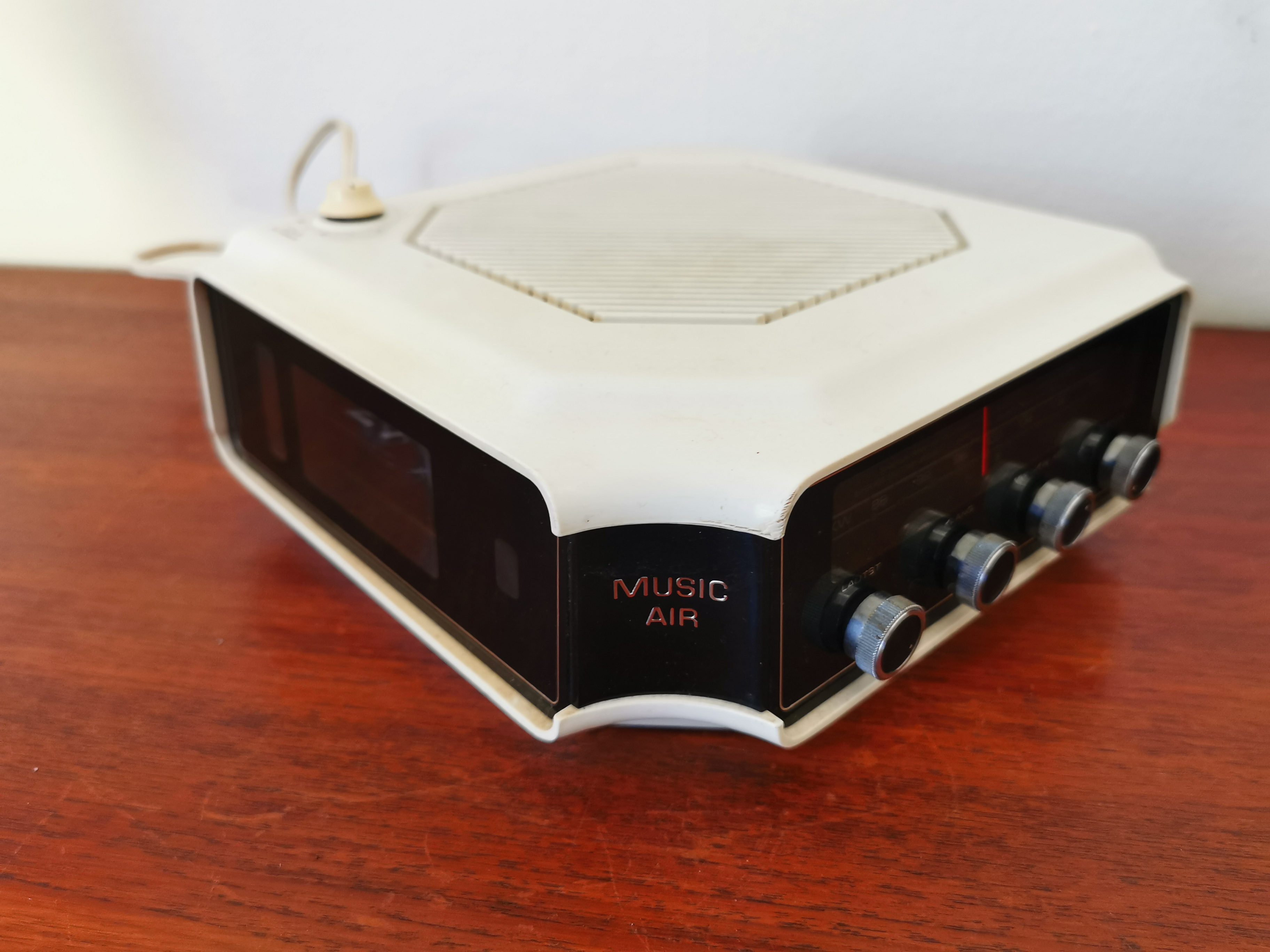 Radio-réveil Music Air 10F-2Y – Image 11