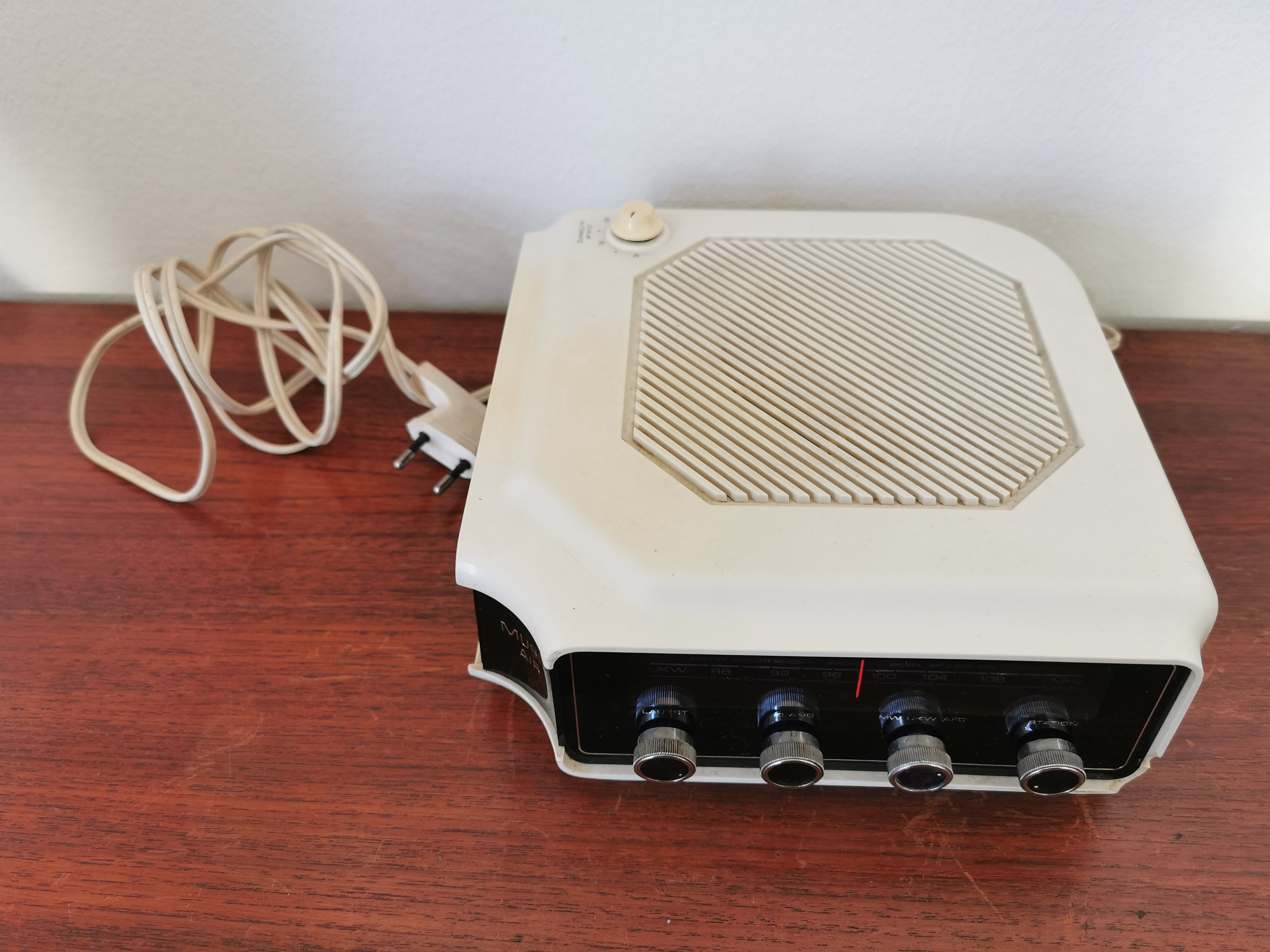 Radio-réveil Music Air 10F-2Y – Image 4