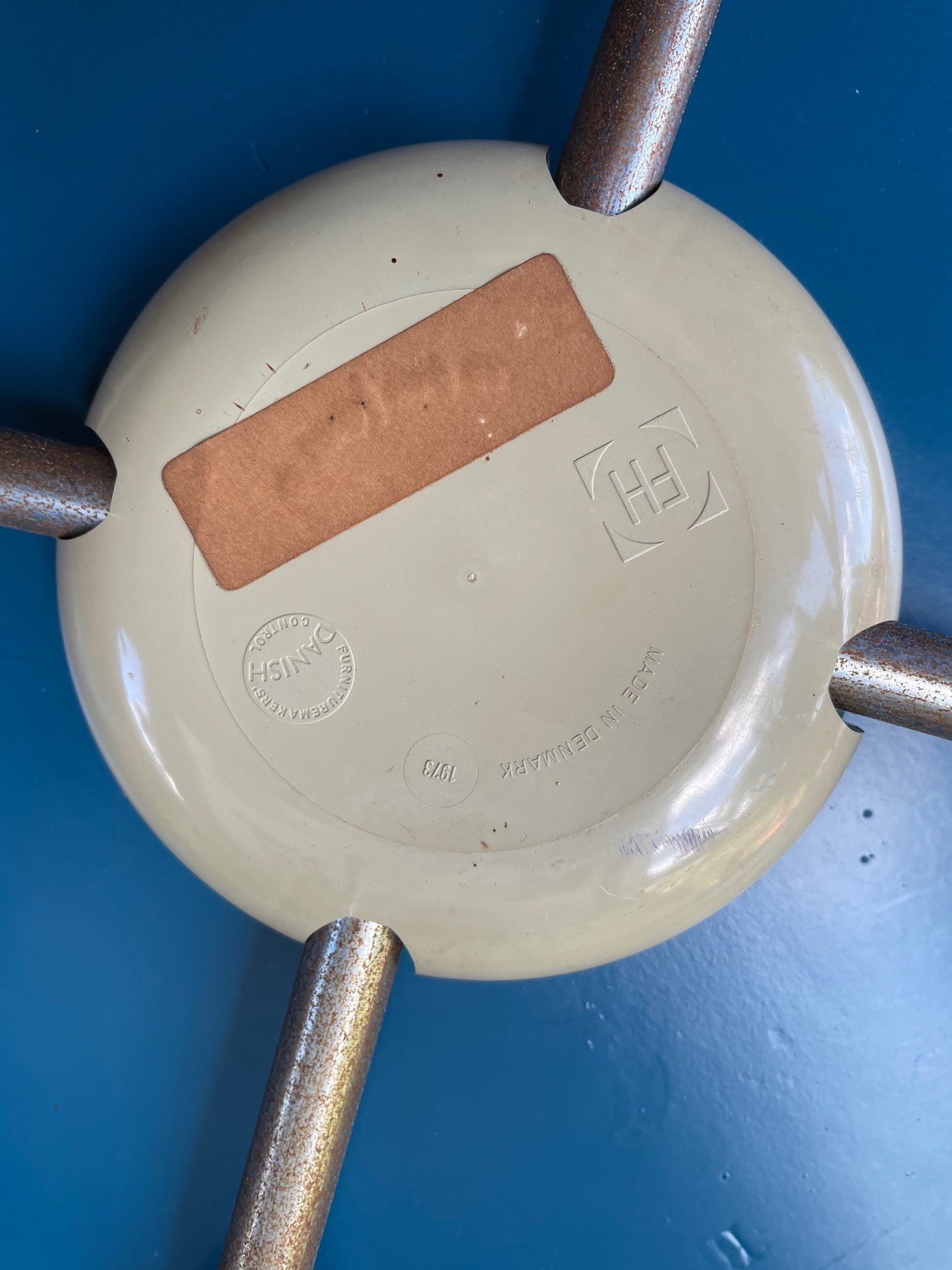 Lot de 4 chaises Série 7 d'Arne Jacobsen 1973 – Image 8