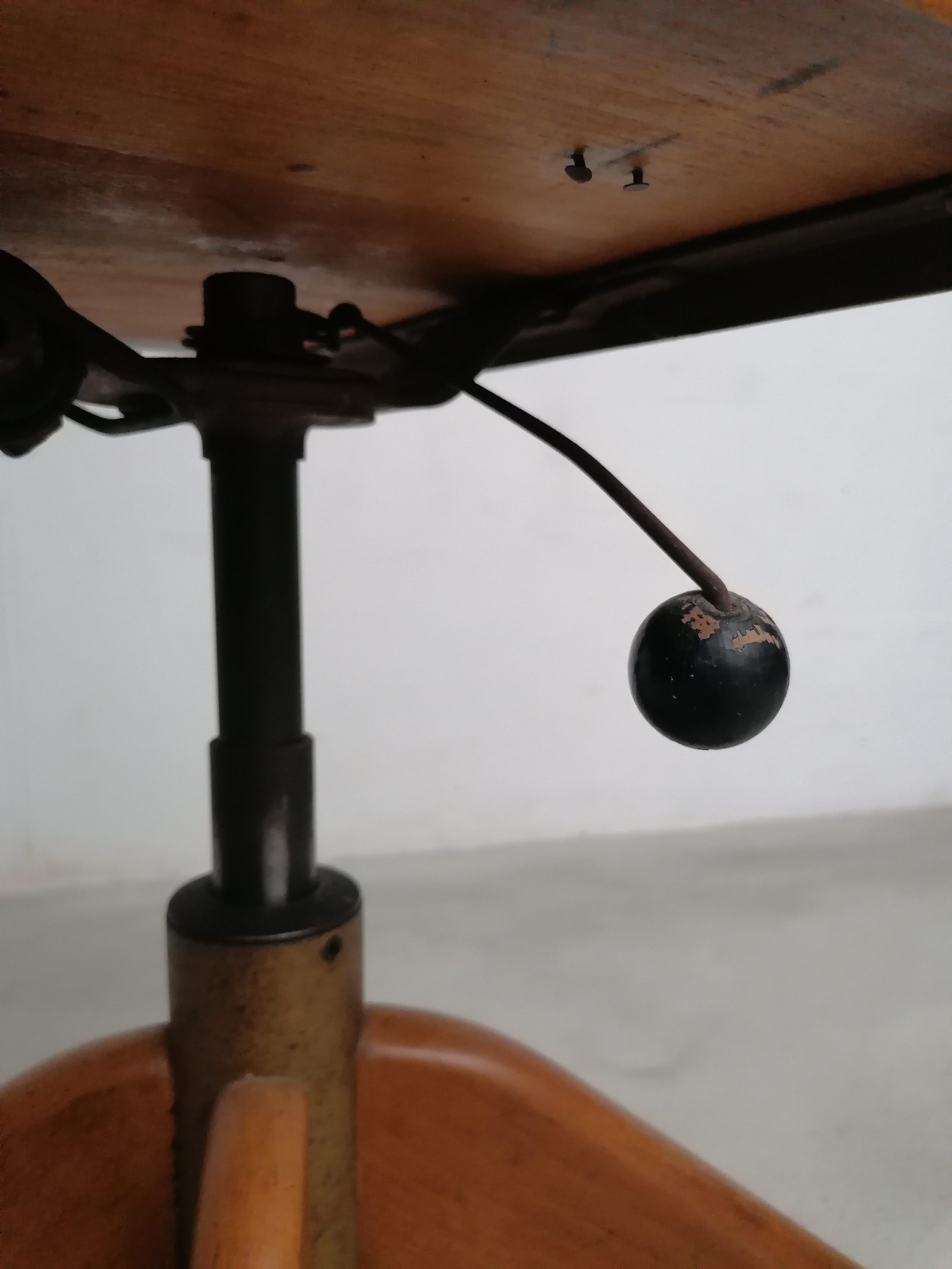 Chaise de bureau Giroflex 1960 – Image 11