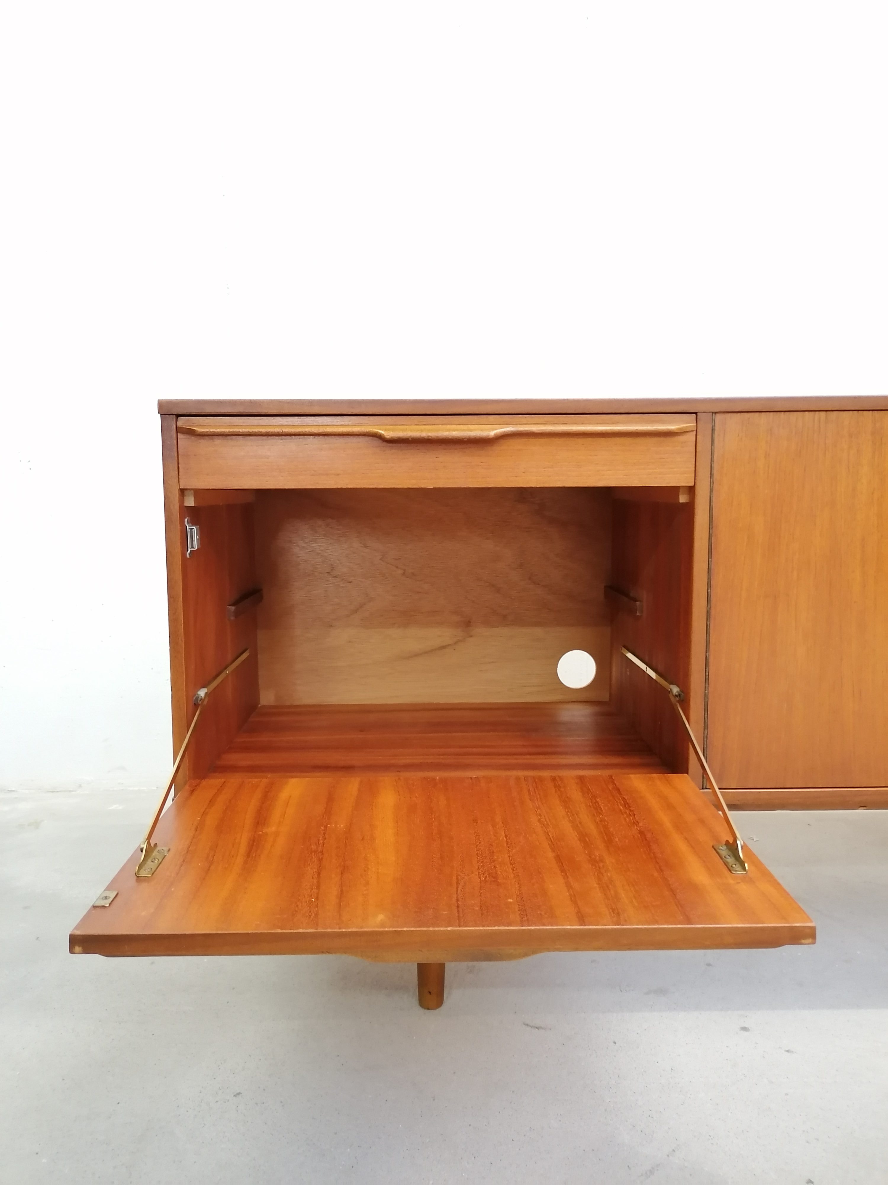 Sideboard scandinave – Image 9