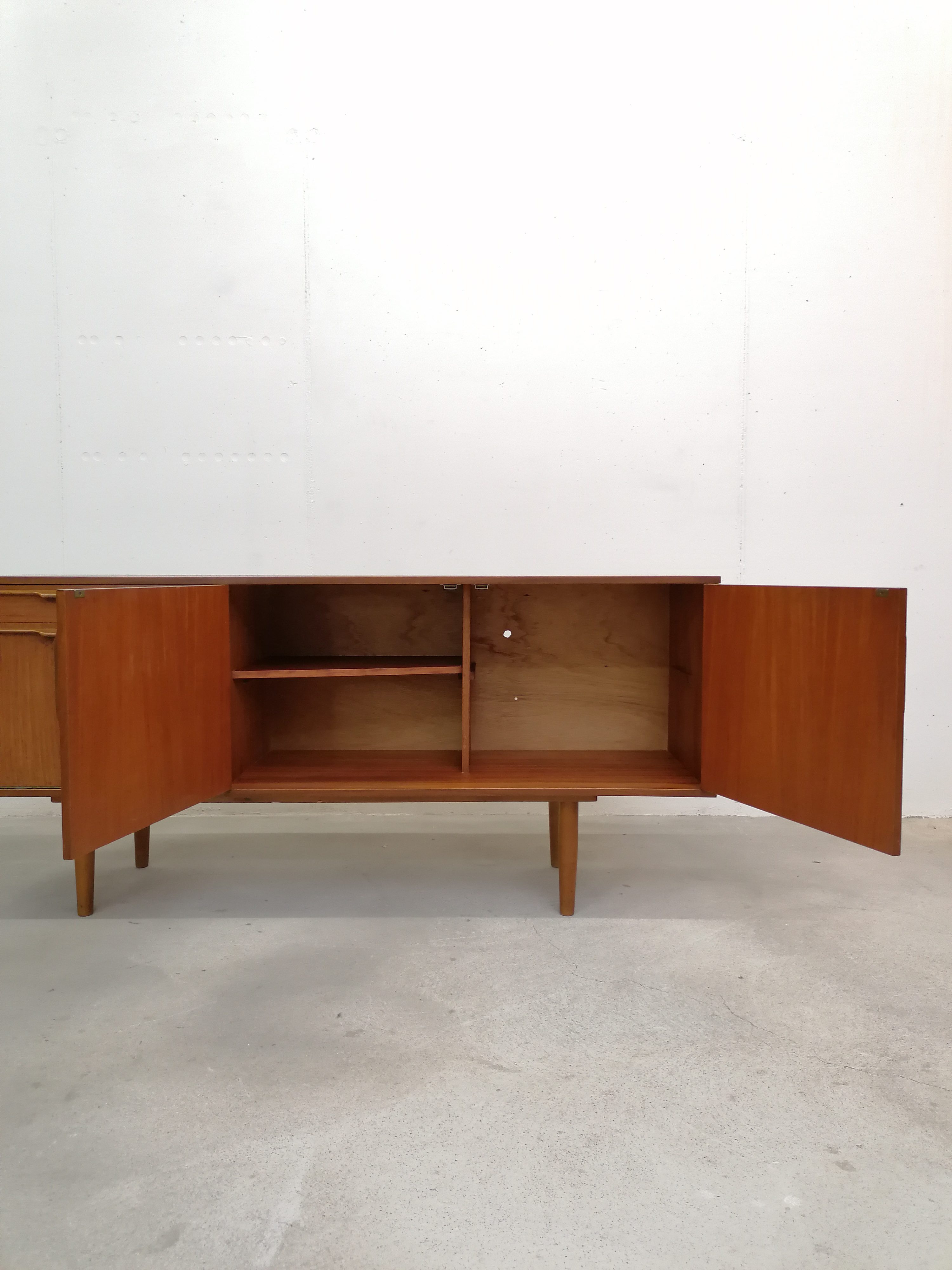 Sideboard scandinave – Image 11