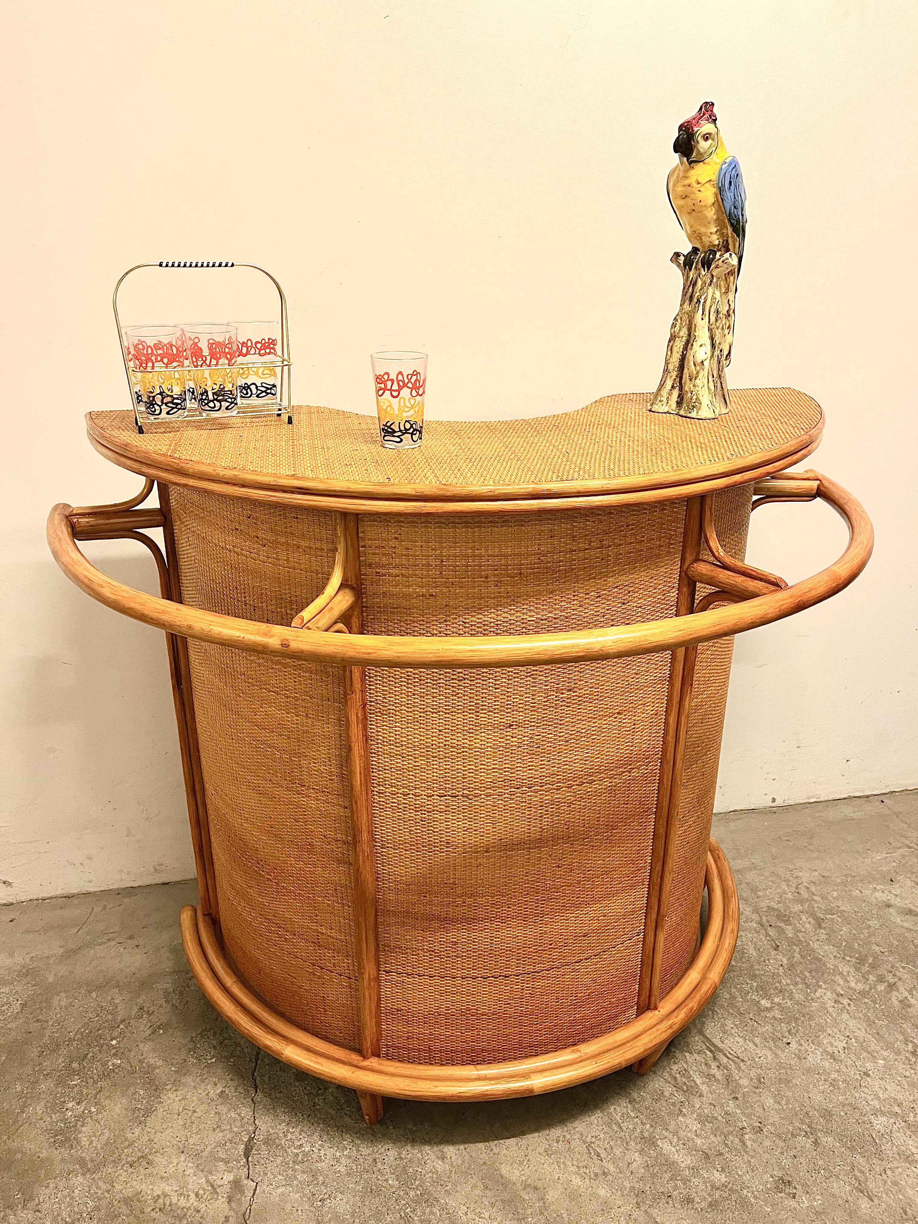 Bar en rotin vintage – Bild 4