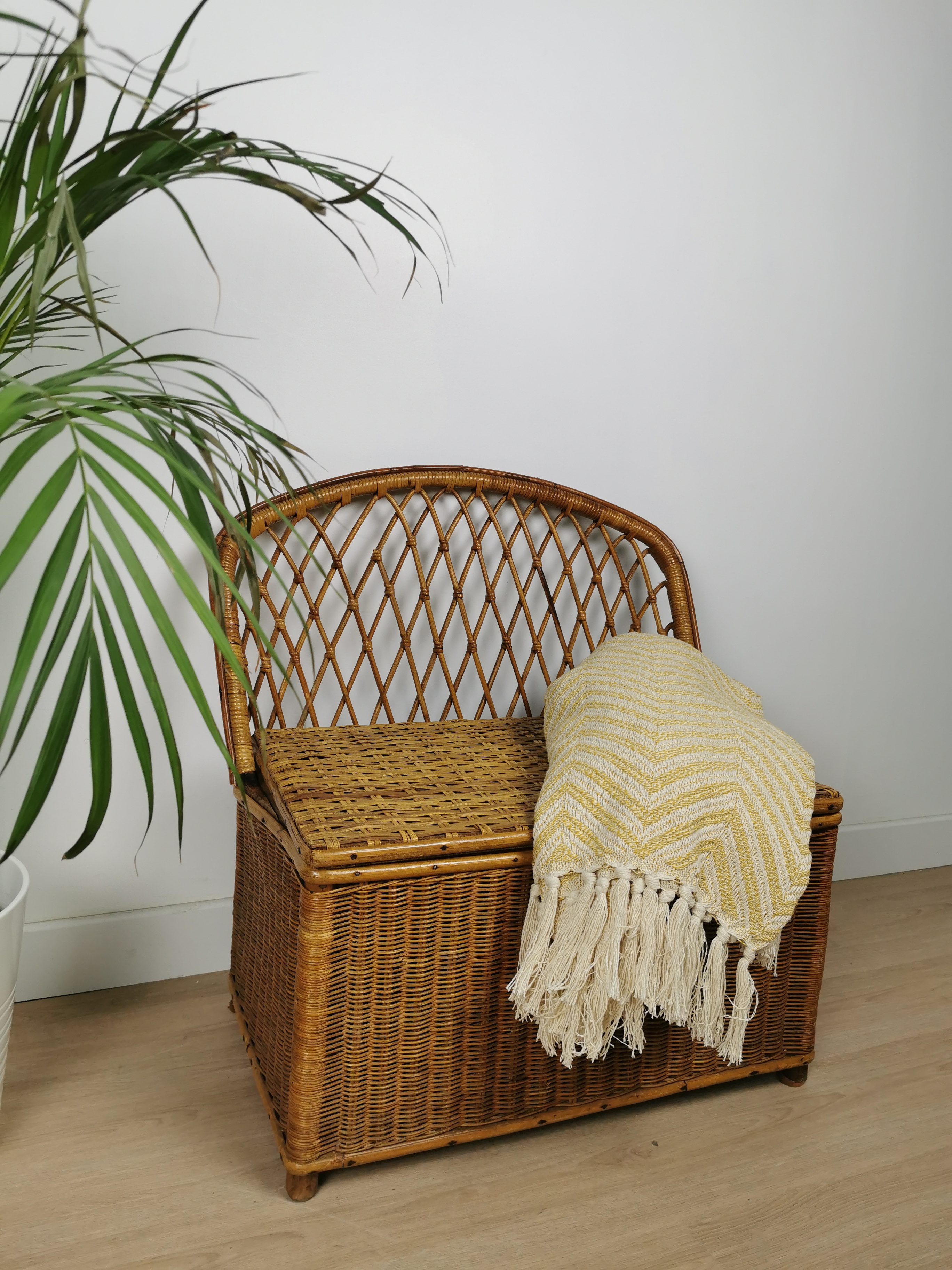 Banc coffre en rotin pour enfant – Image 4