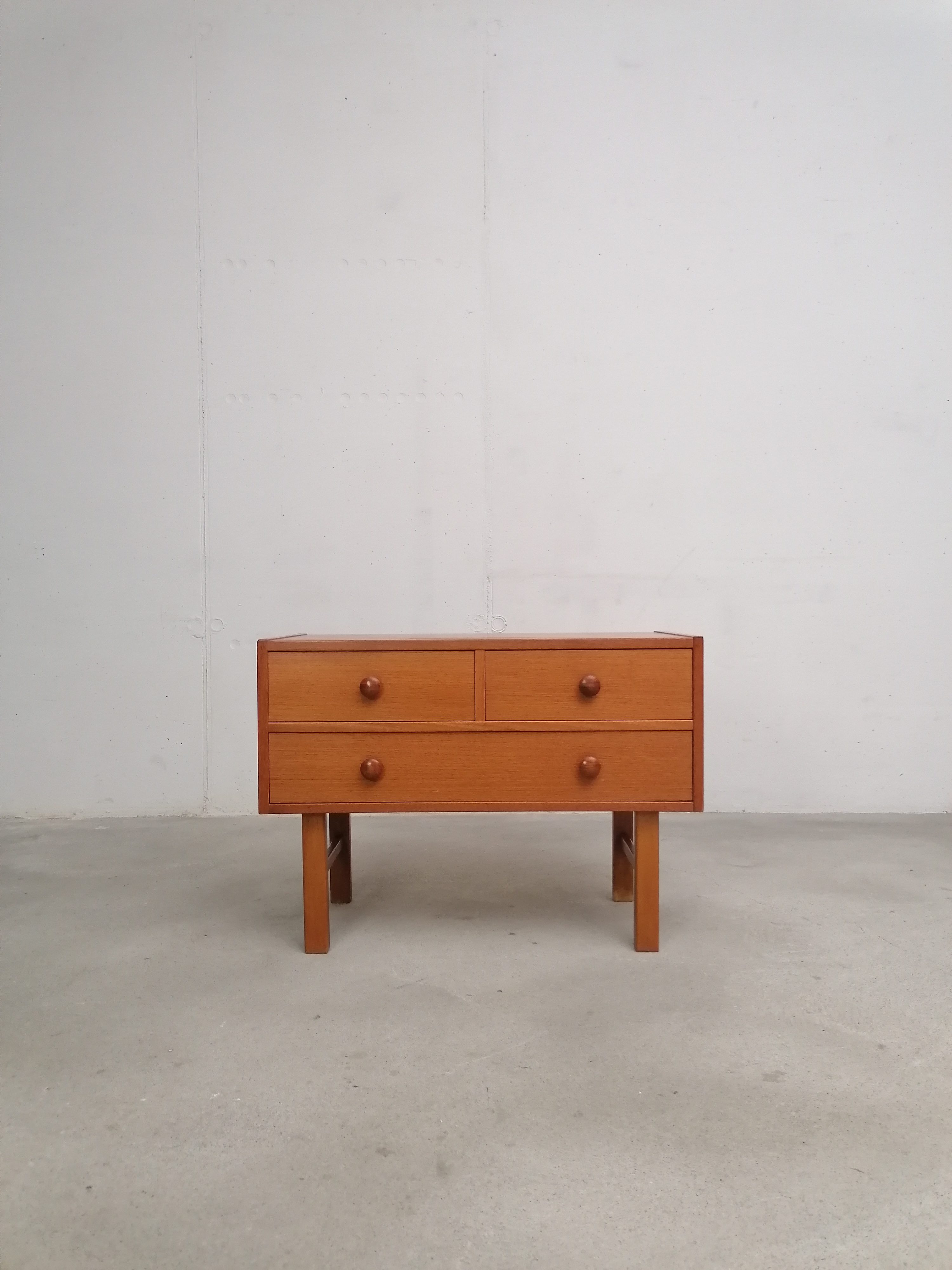 Petit meuble scandinave – Image 2