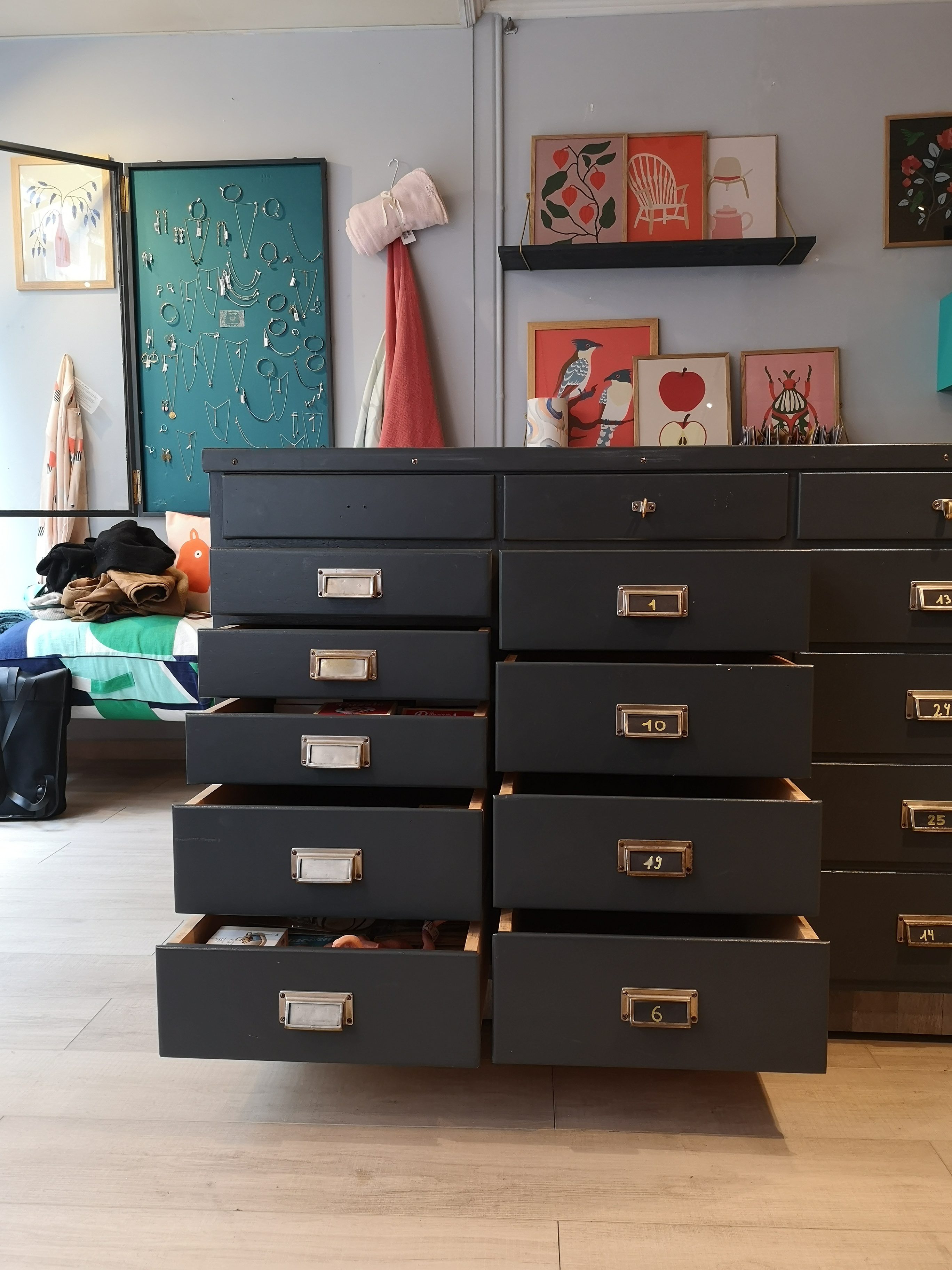 Grand comptoir de métier (3 mètres) – Image 21