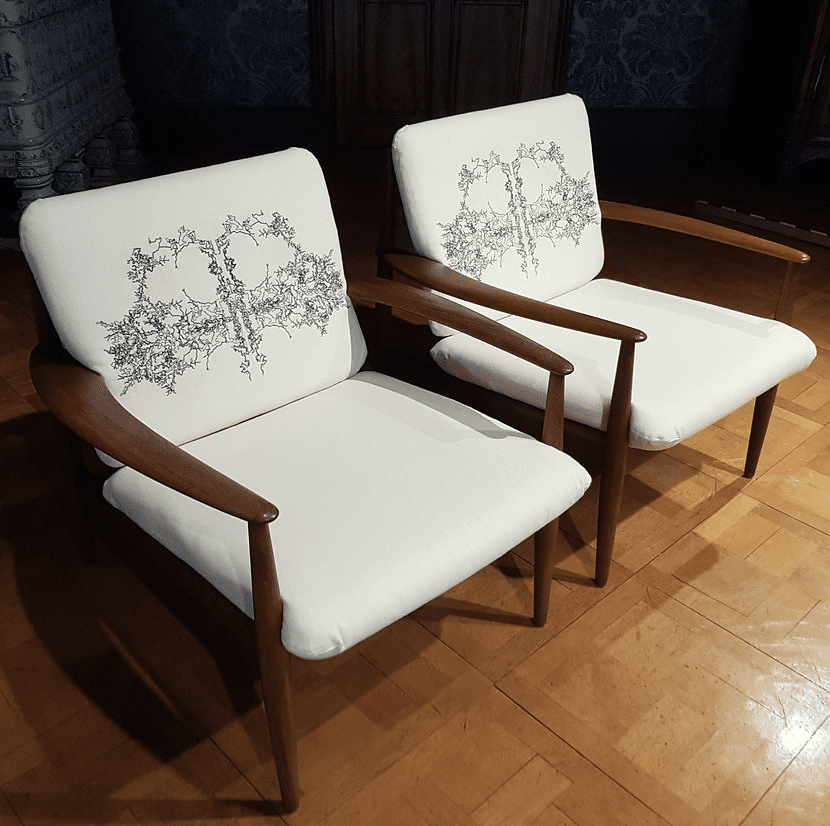 Paire de fauteuils Grete Jalk pour France & Daverkosen – Image 2