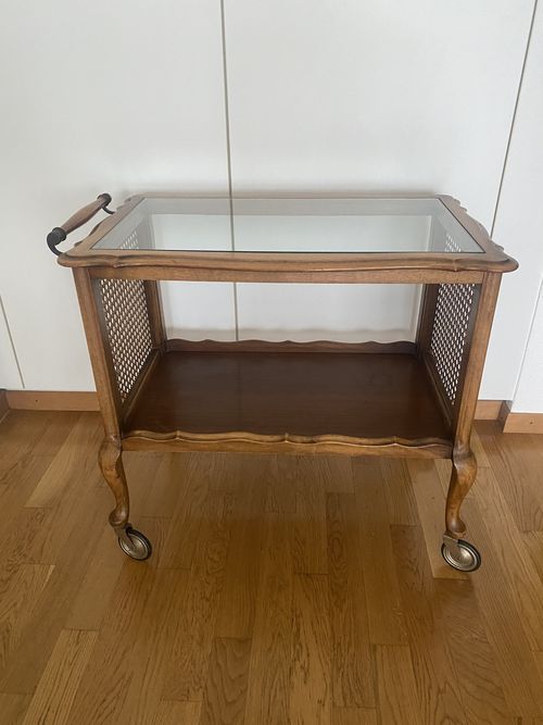 Desserte à roulettes en bois et cannage – Bild 2