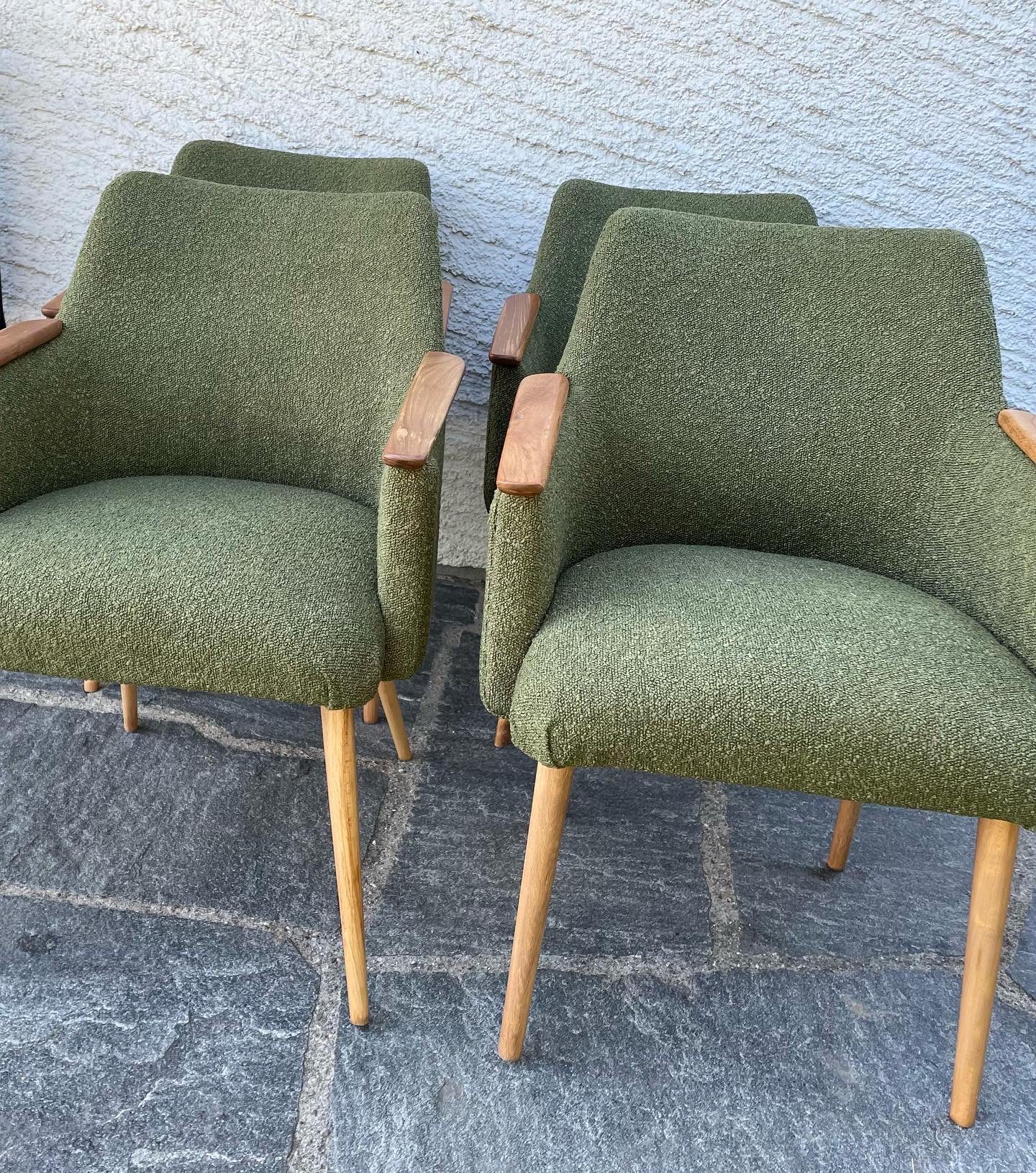 Lot de 4 anciens fauteuils – Bild 2