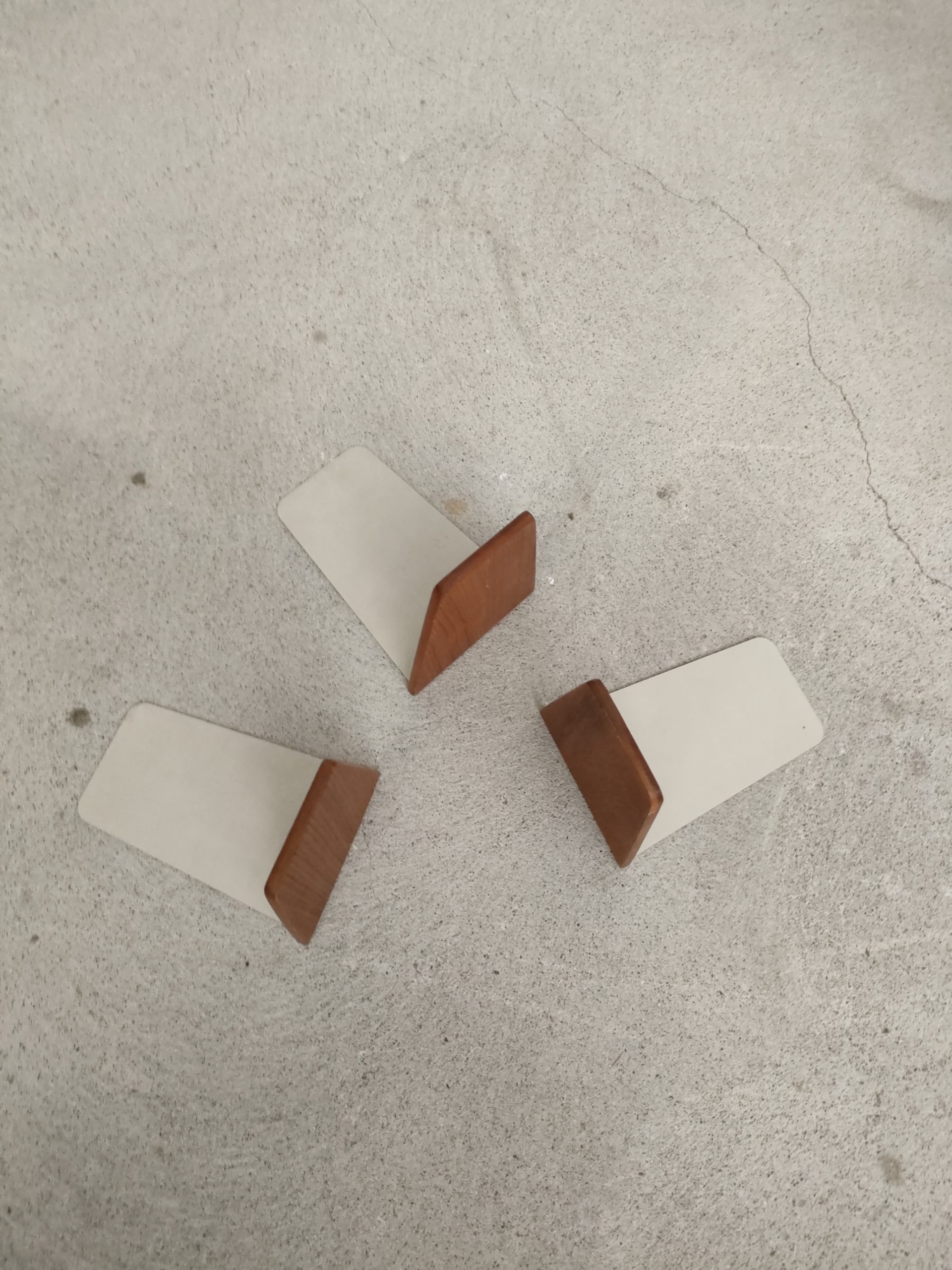 Trio de serre-livres – Image 8