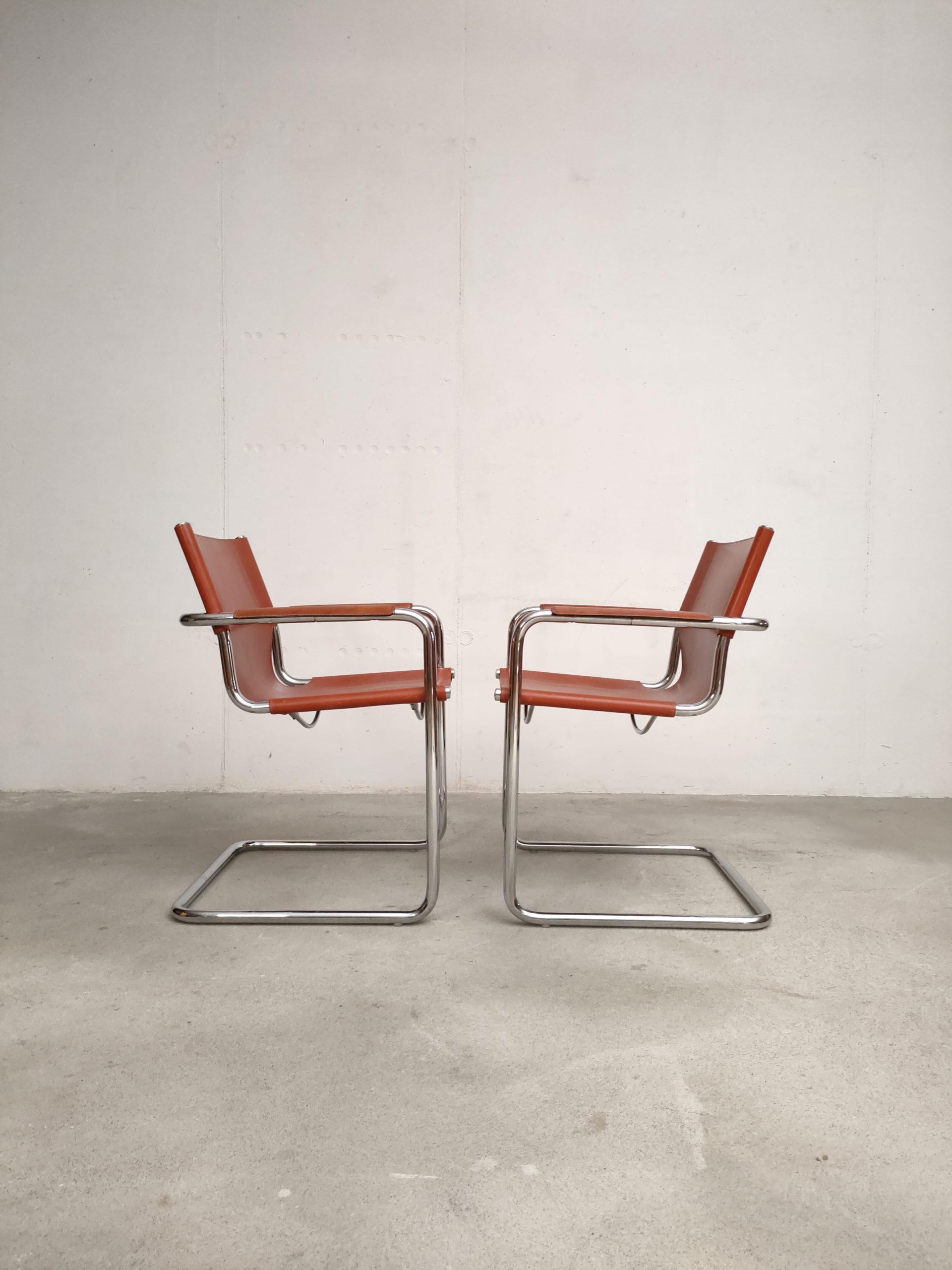 Paire de chaises Matteo Grassi – Image 4